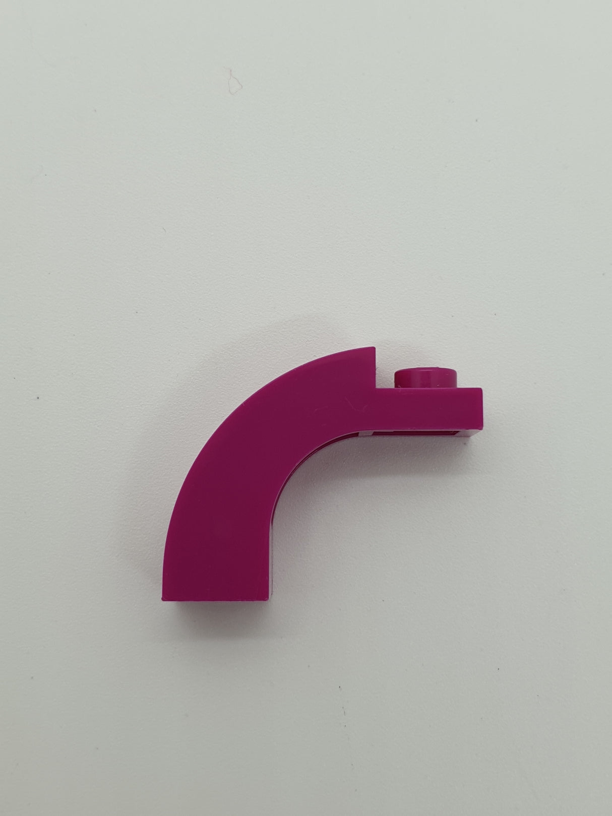 1x3x2 Halbbogenstein rund magenta