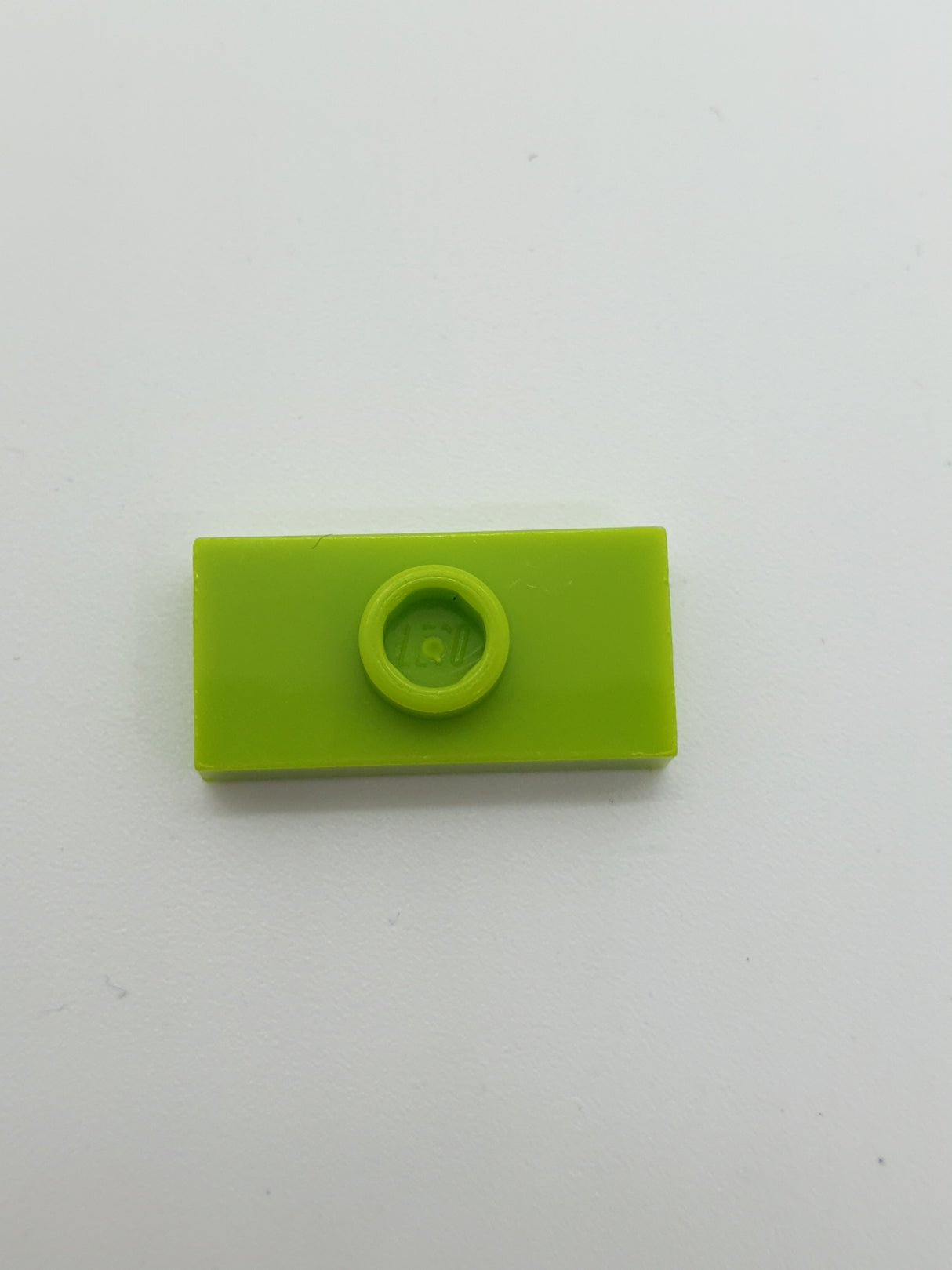 1x2 modifizierte Fliese/Platte mit Noppe ohne Nut lindgrün