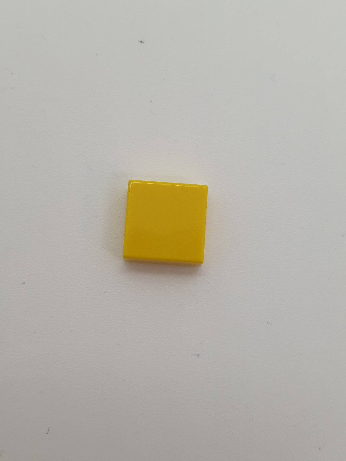 1x1 Fliese ohne Nut gelb