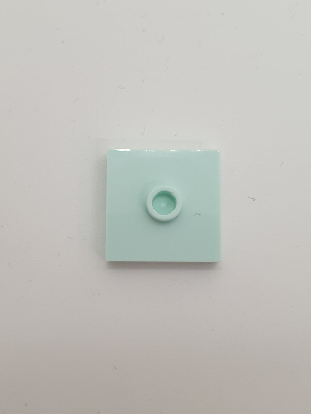 2x2 Fliese modifiziert mit einer Noppe hellaqua light aqua