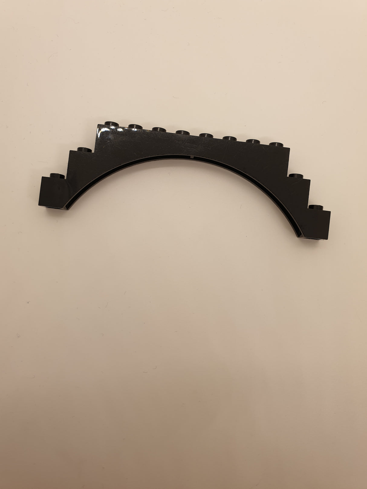 1x12x3 Bogenstein mit Stufen, ohne Absatz, ein Support schwarz black