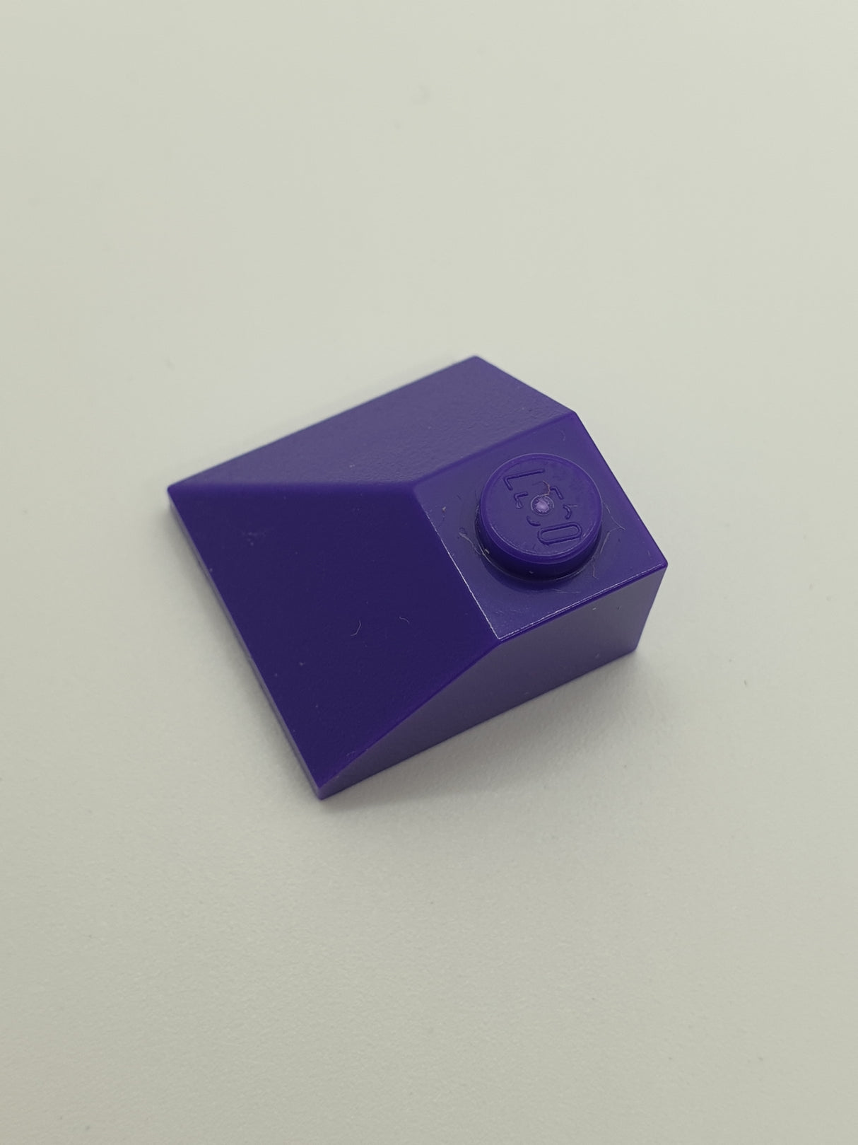 2x2 Dachstein Ecke 45° aussen lila dark purple