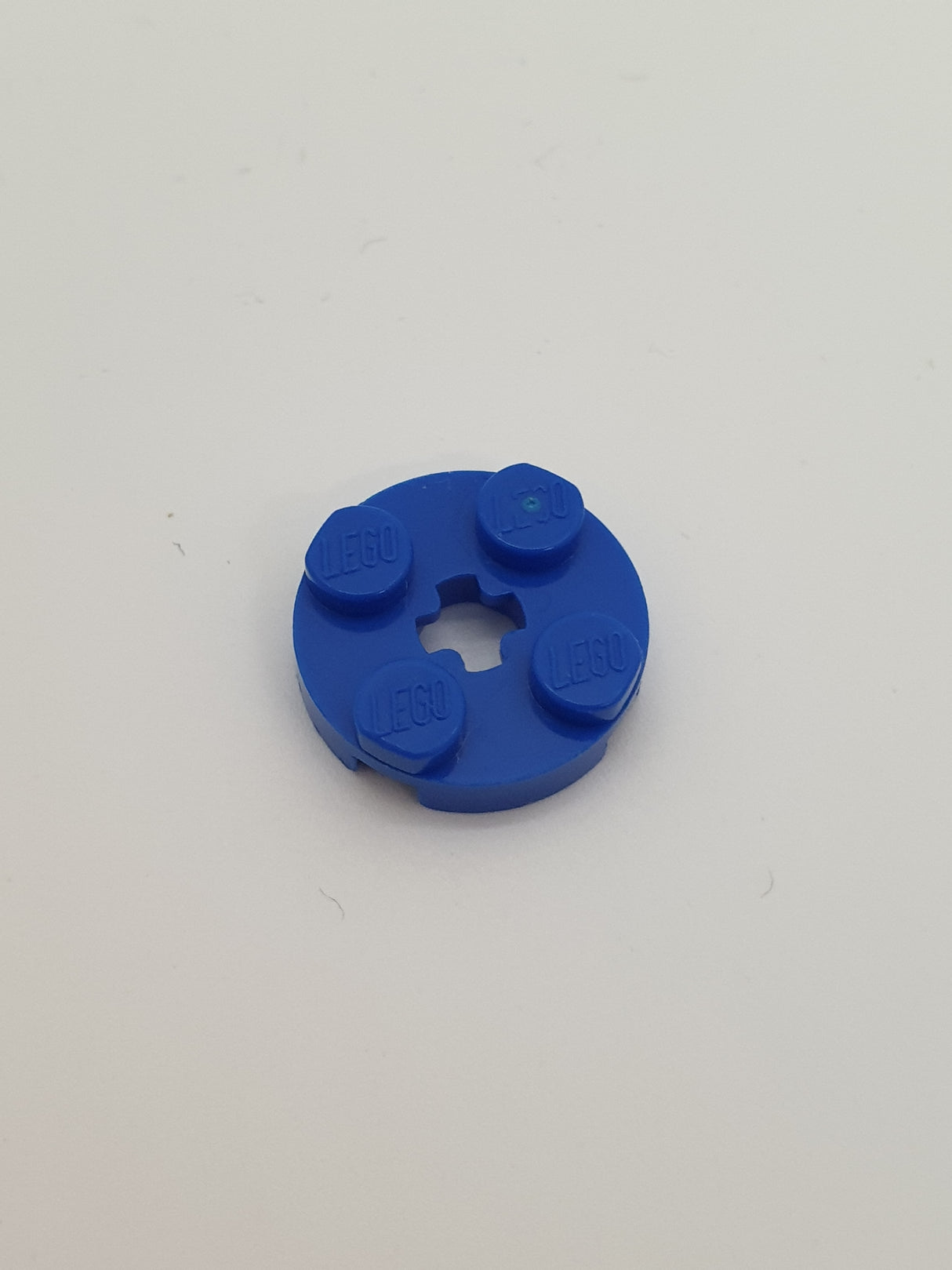 2x2 Rundplatte mit Achsenloch (+) blau