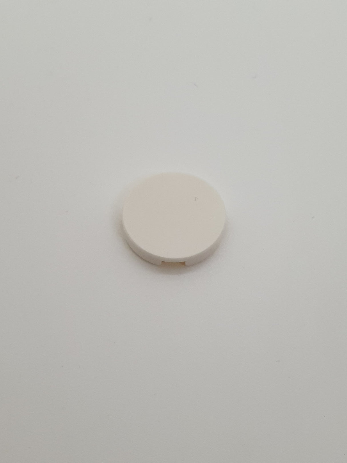 2x2 Fliese rund weiß white