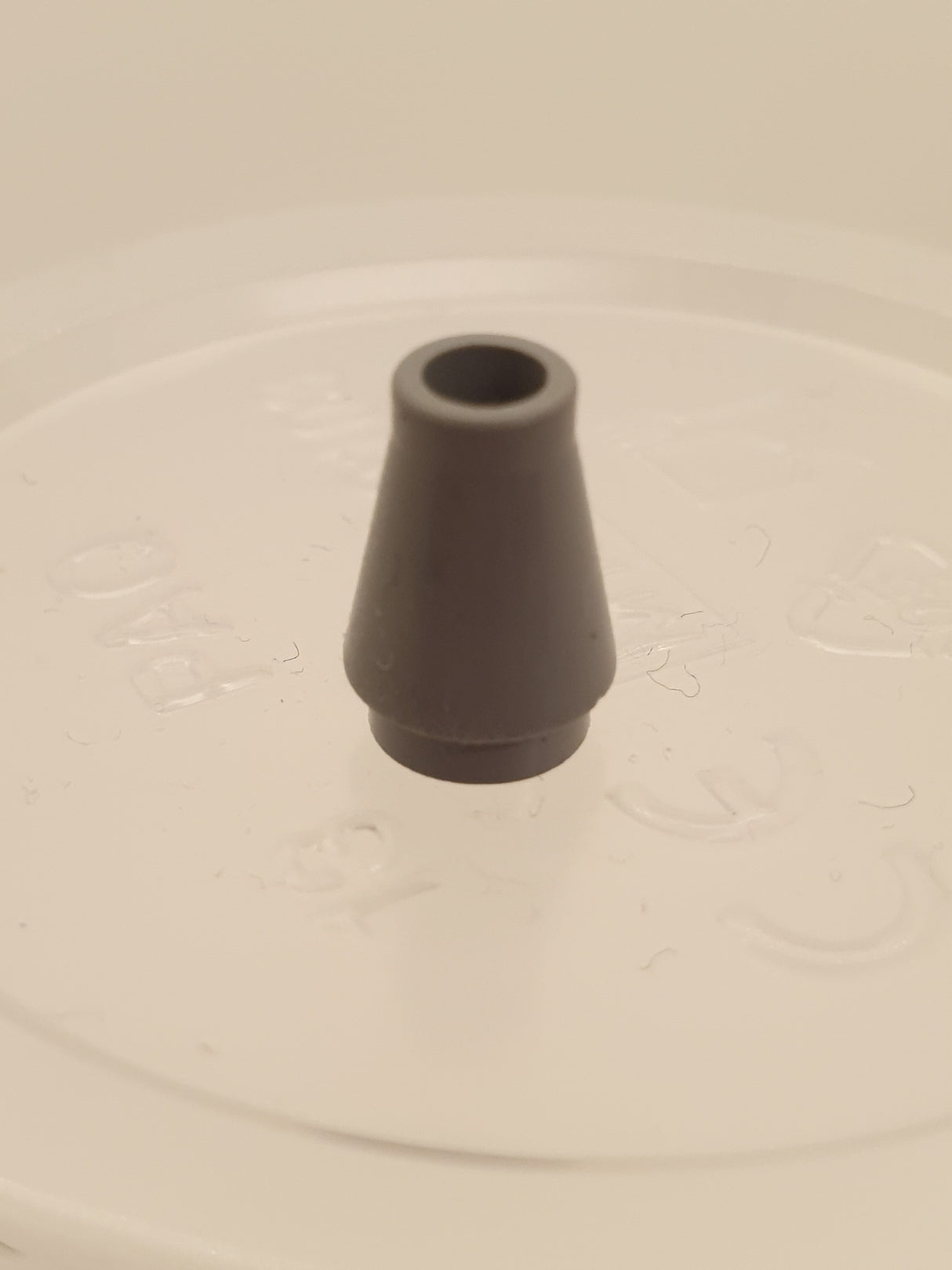 1x1 Kegel ohne Rand/Nut neuhellgrau