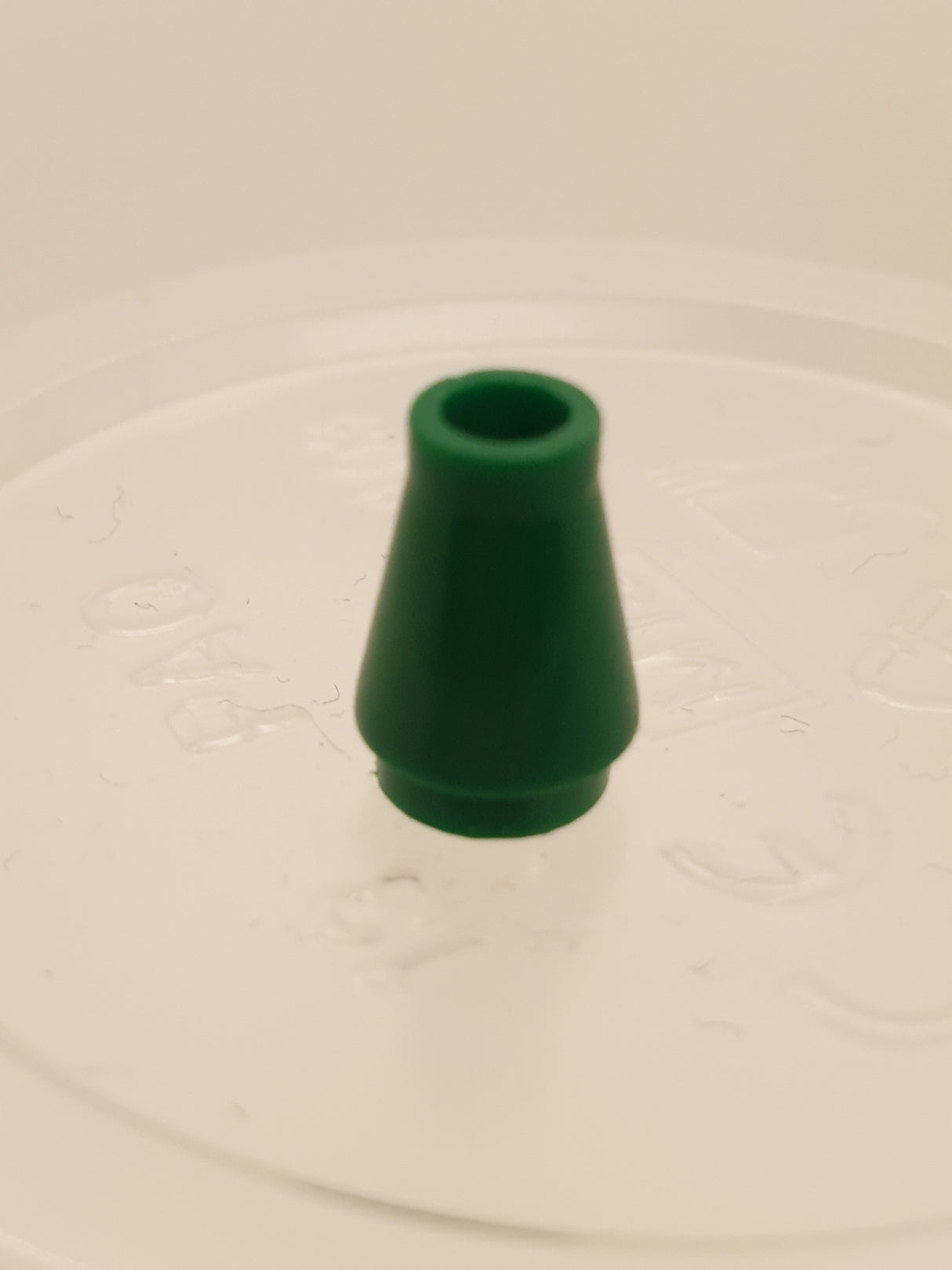 1x1 Kegel ohne Rand/Nut grün