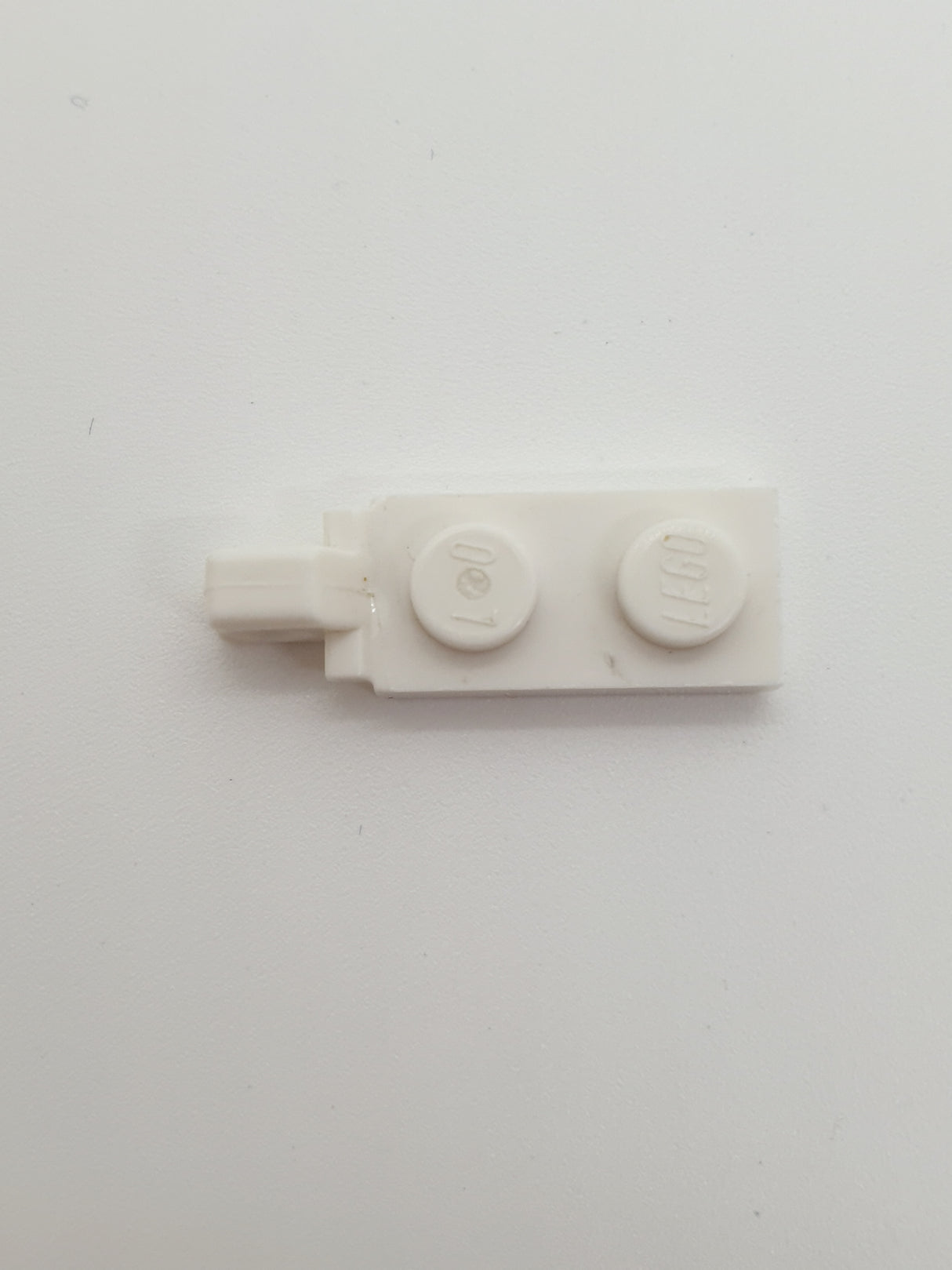 1x2 Scharnierplatte mit 1 Finger mit Nut weiß white