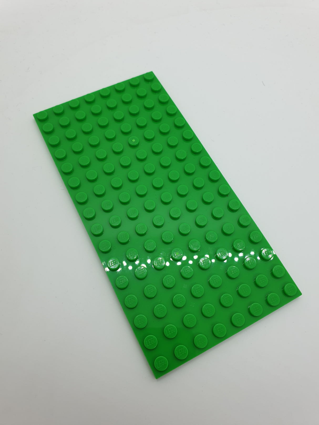 8x16 Platte mediumgrün