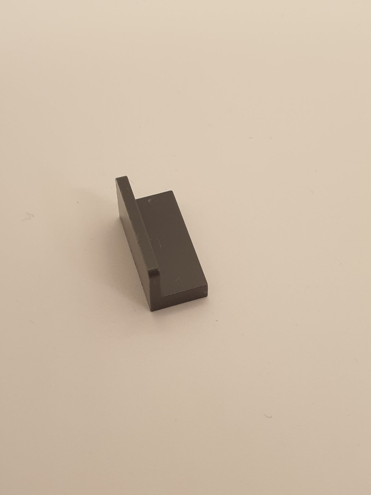 1x2x1 modifizierte Fliese Wandelement alte Ecken neudunkelgrau