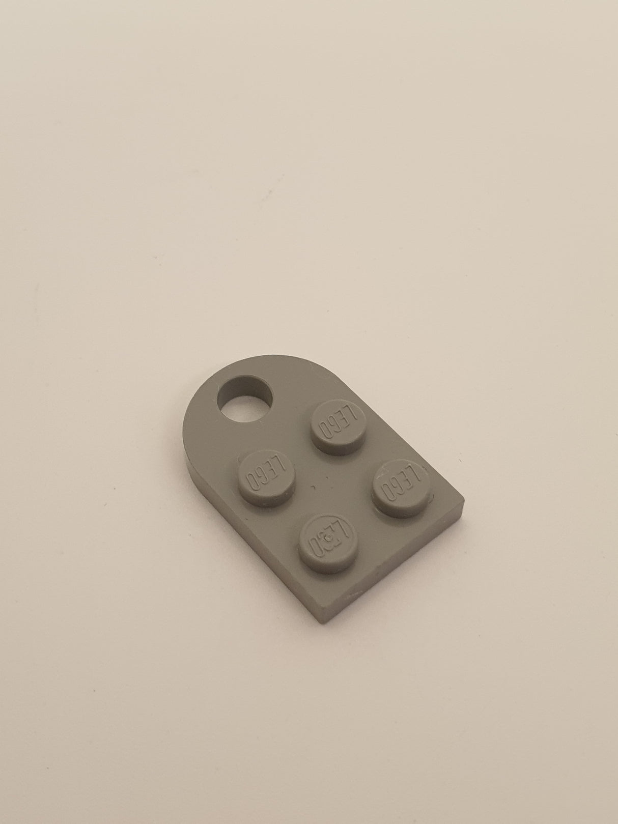 2x2 modifizierte Platte mit Loch althellgrau light gray