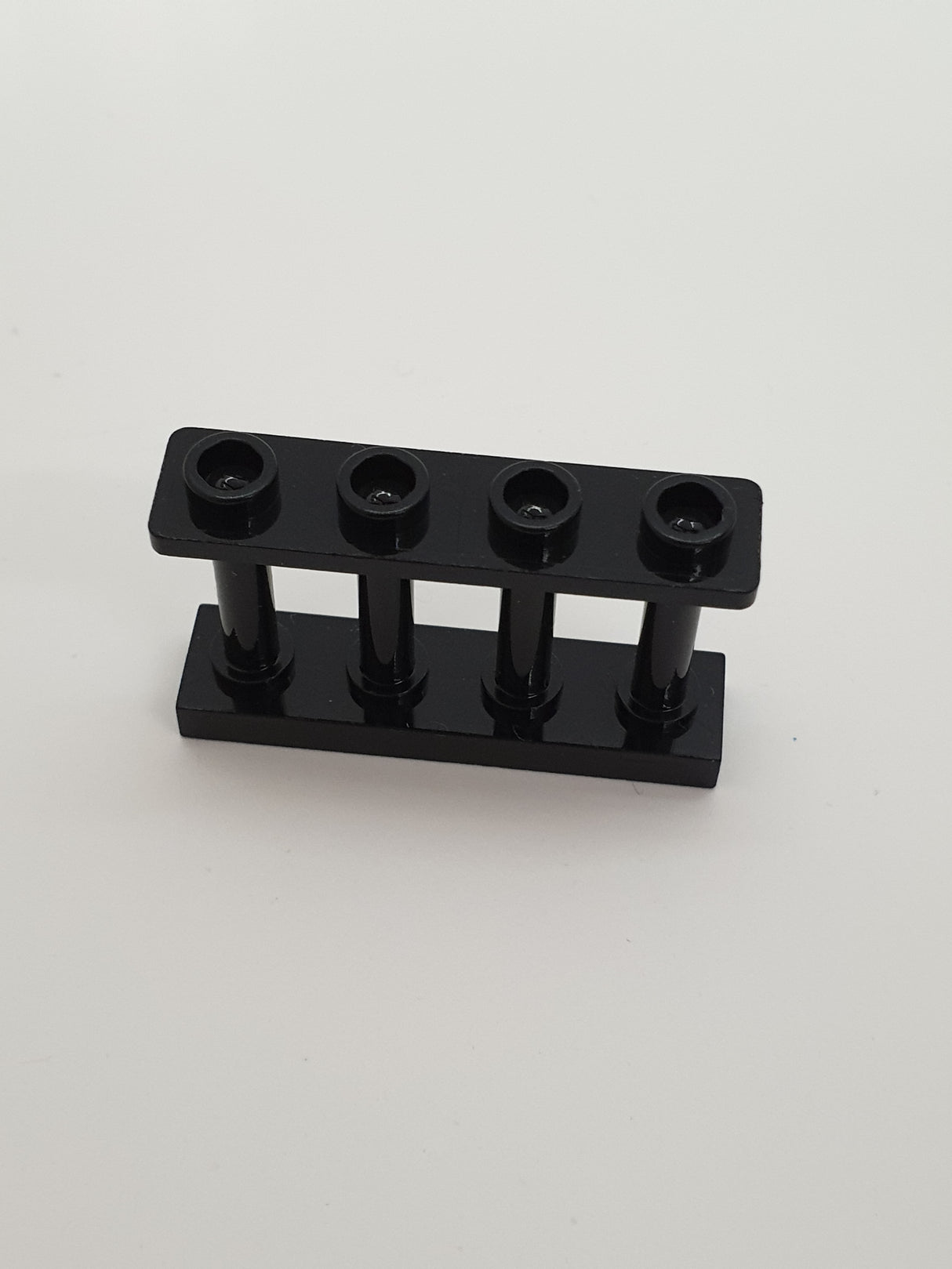 1x4x2 Zaun/Gitter mit 4 Noppen schwarz black