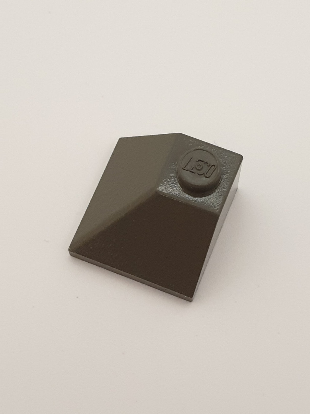2x2 Dachstein Ecke 45° außen altdunkelgrau dark gray