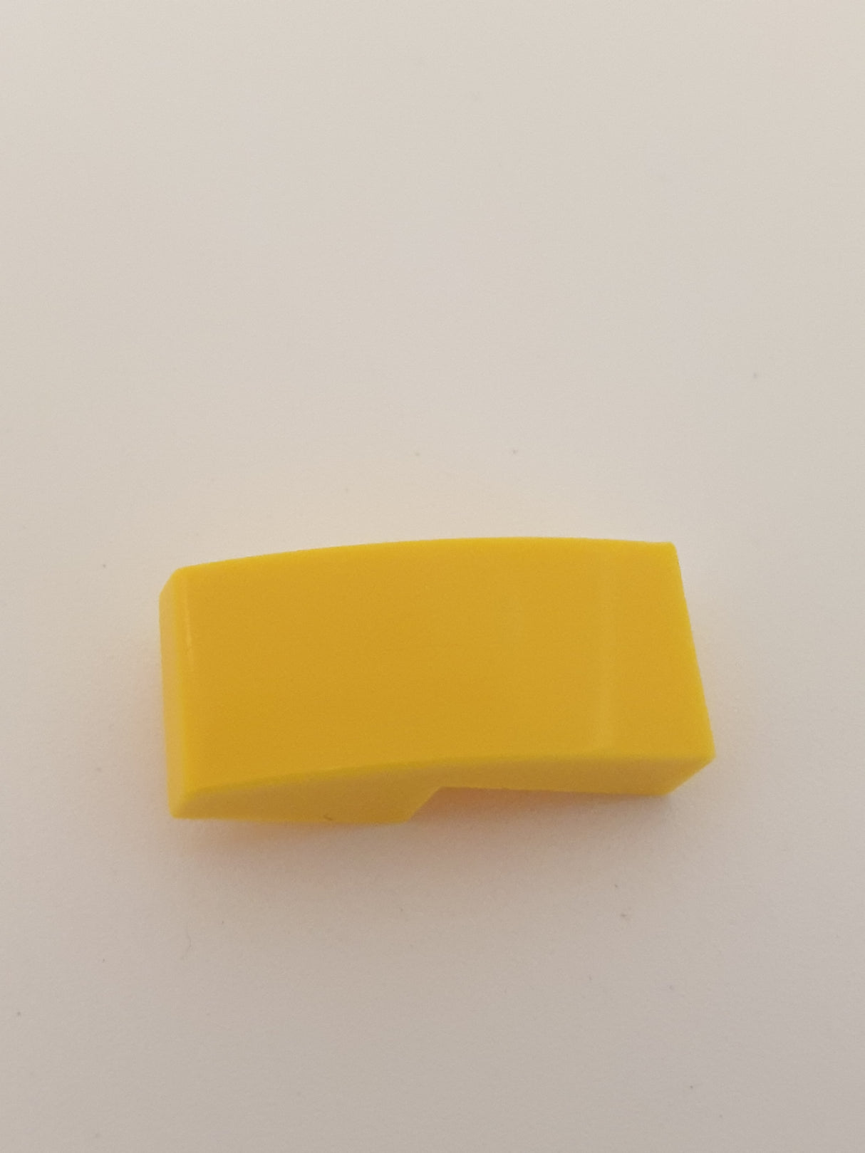 1x2 Halbbogenstein keine Noppen gelb