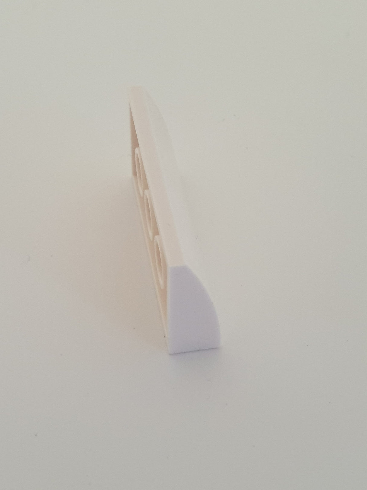 2x4x2/3 Dachstein gebogen ohne Tube weiß white