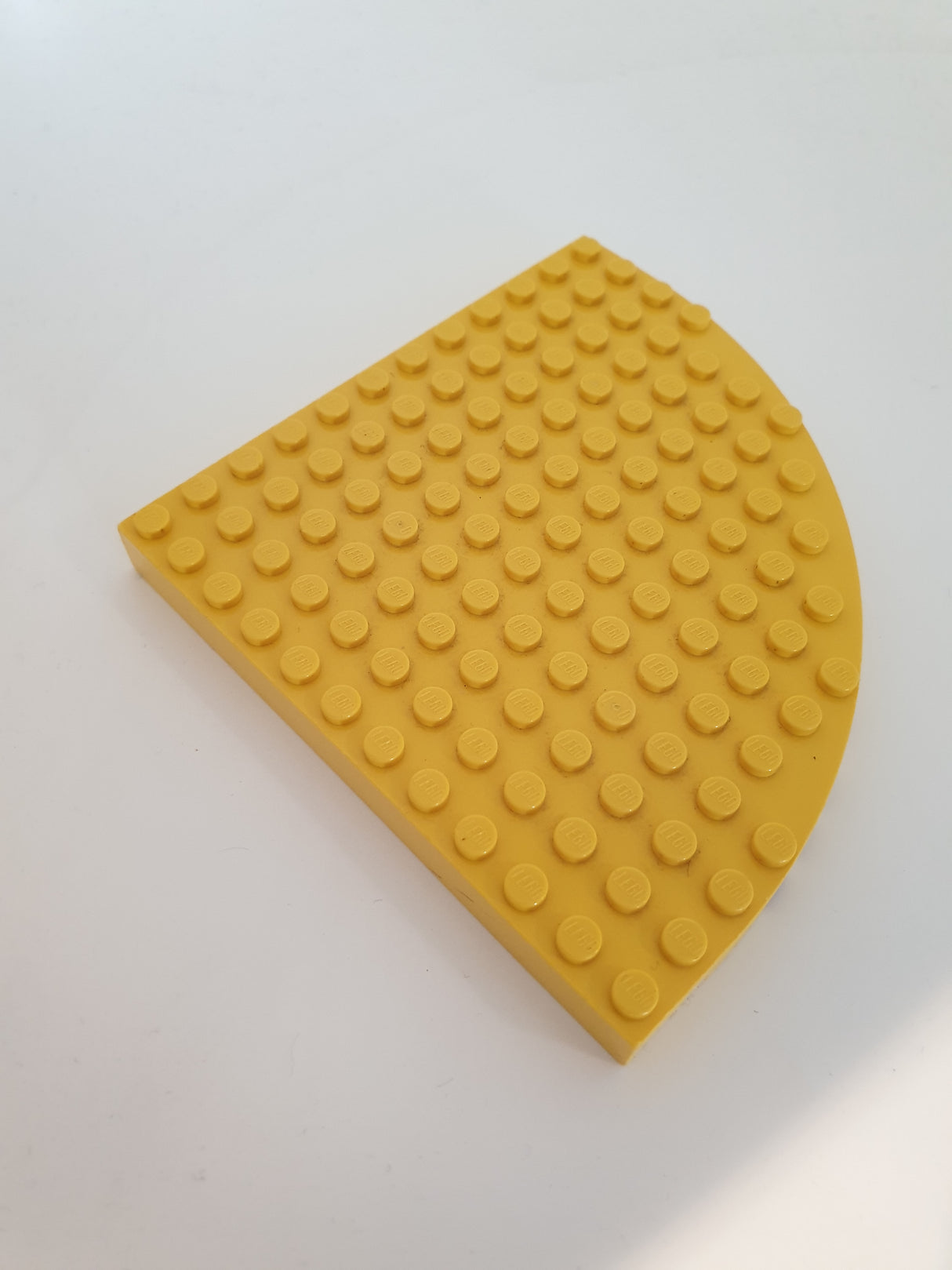 12x12 Eckstein / Eckplatte mit Bogen gelb