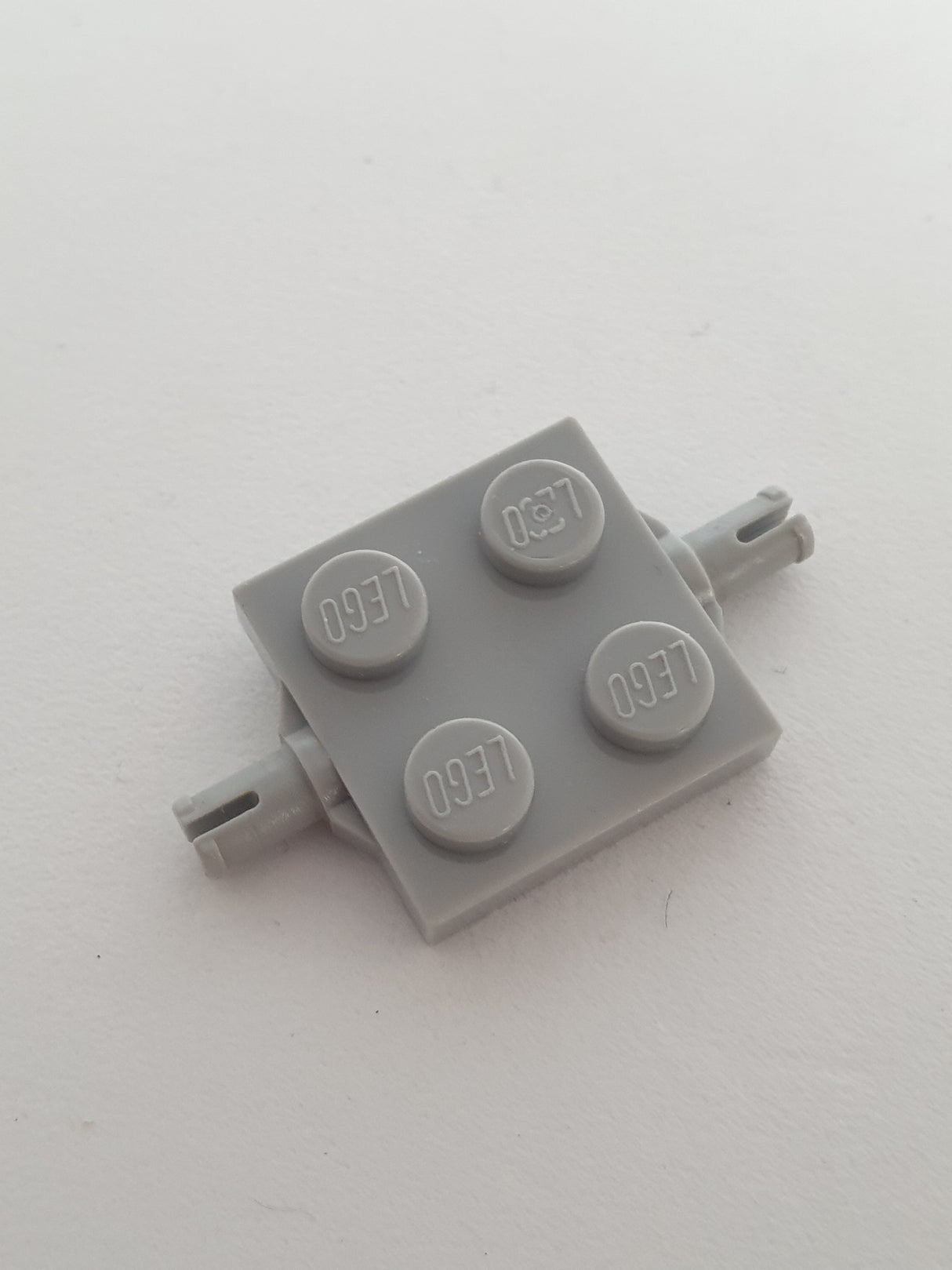 2x2 Platte modifiziert mit Radhalter neuhellgrau