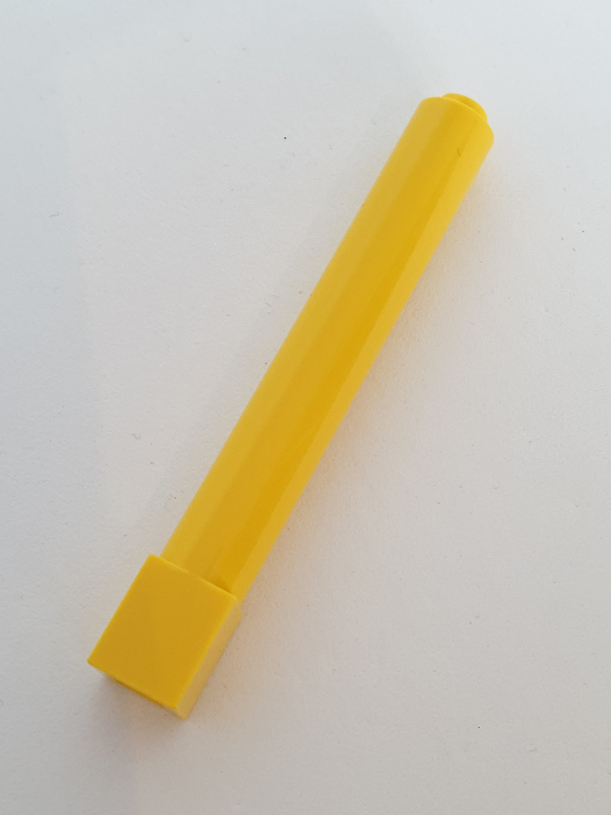 1x1x6 Säule / Pfahl fest gelb