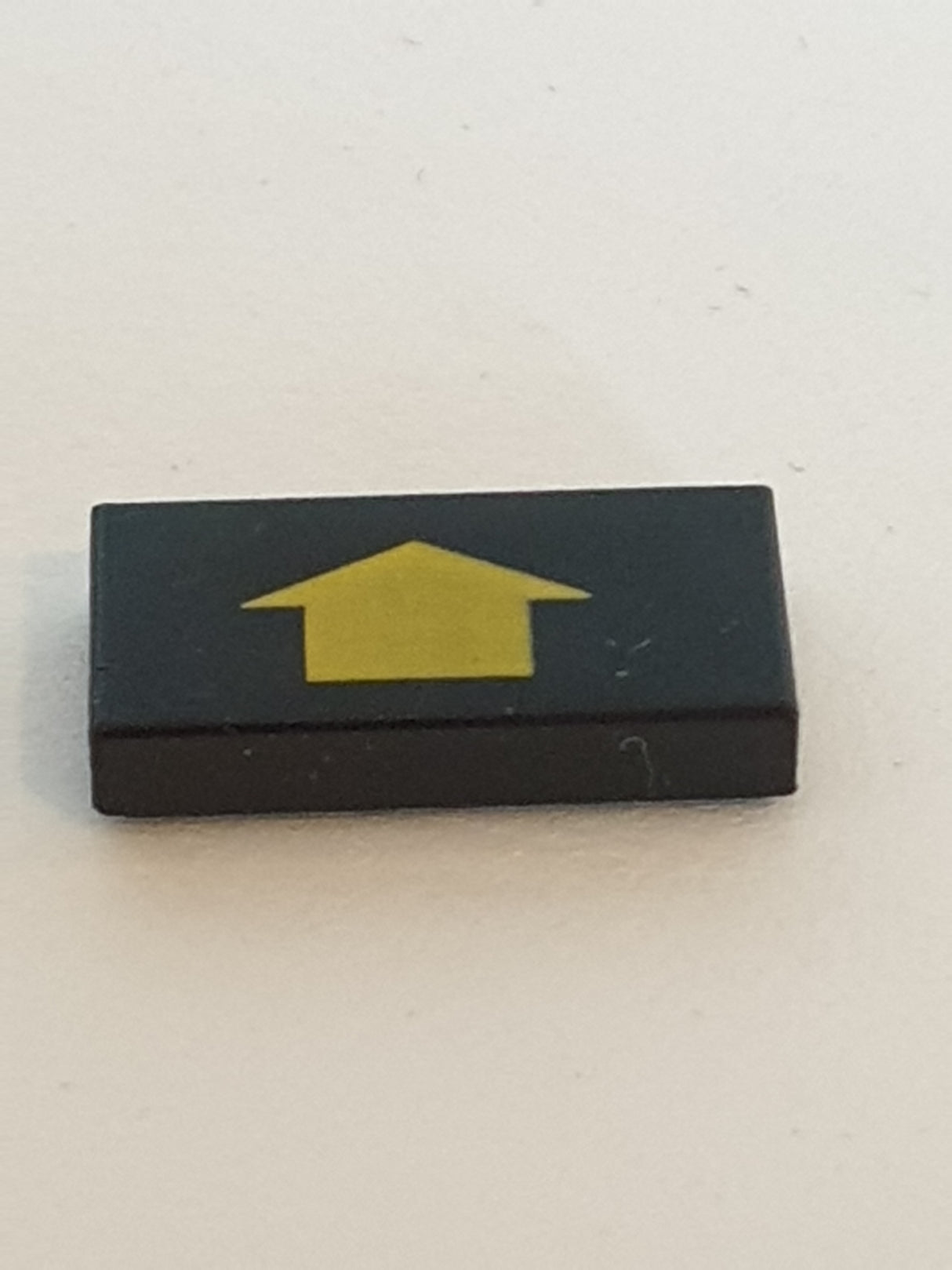 1x2 Fliese bedruckt with Arrow Short Yellow without Black Border Pattern
