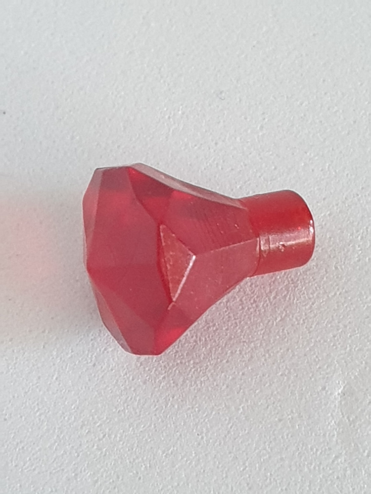 1x1 Diamant klein transparent rot
