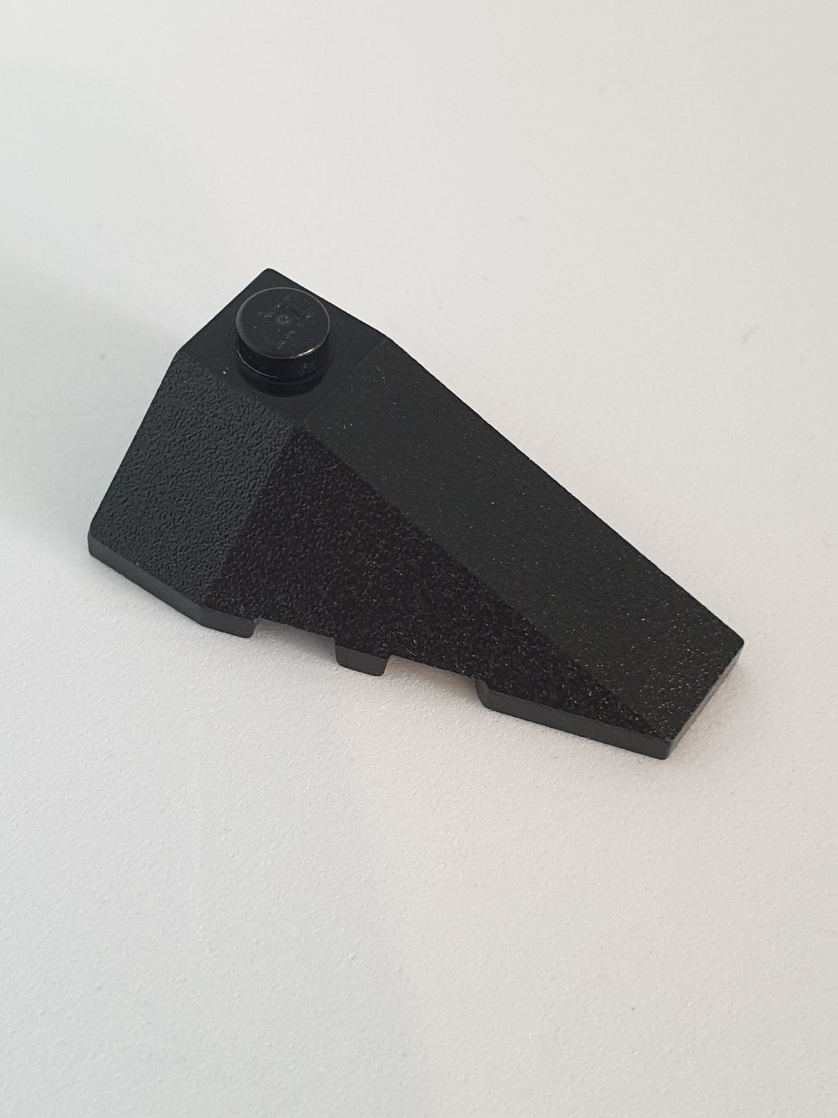 4x2 Keilstein rechts schwarz black