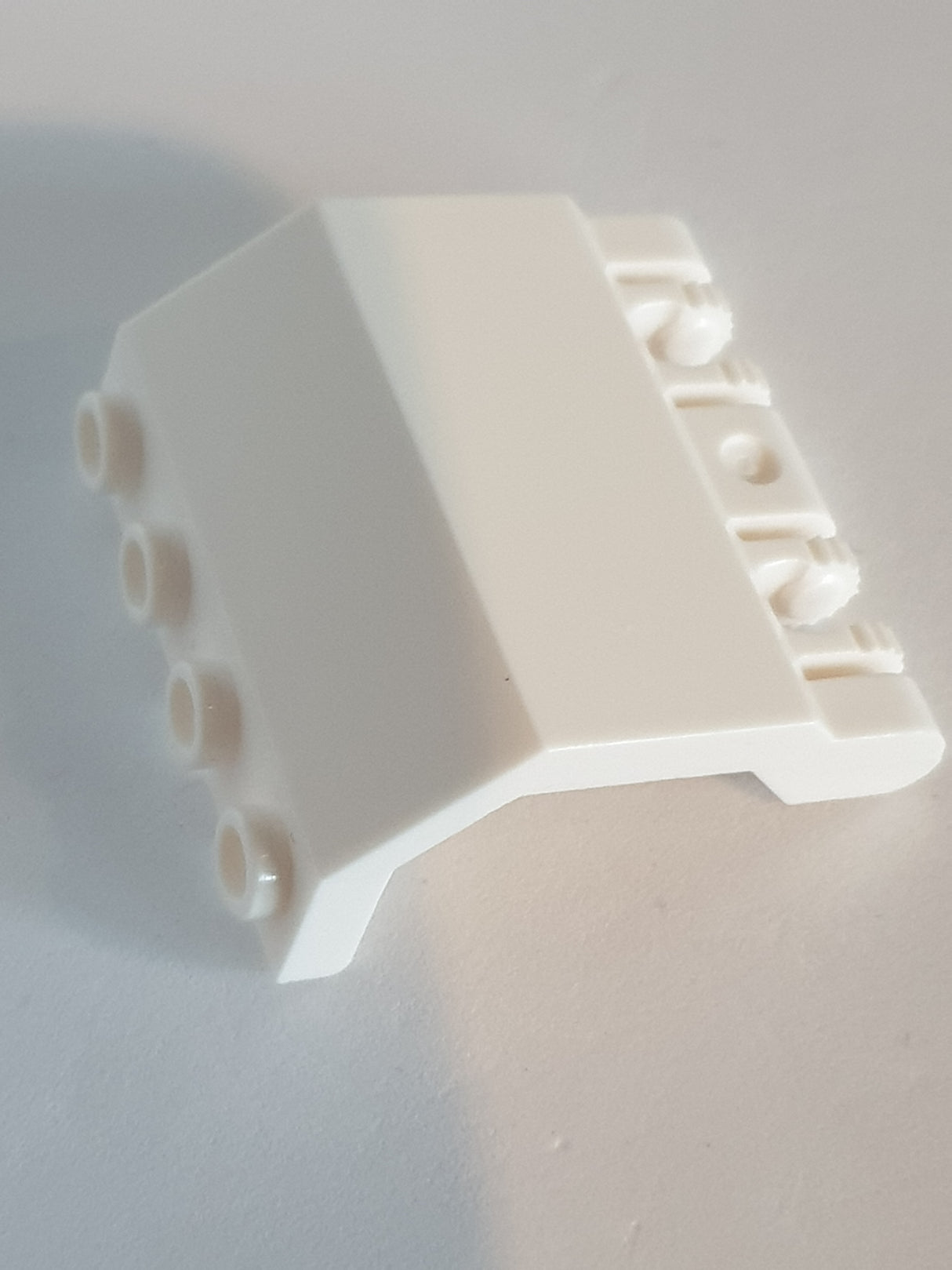2x4x2 1/3 Schrägstein Hinge Panel mit 2 Finger Scharnier weiß white