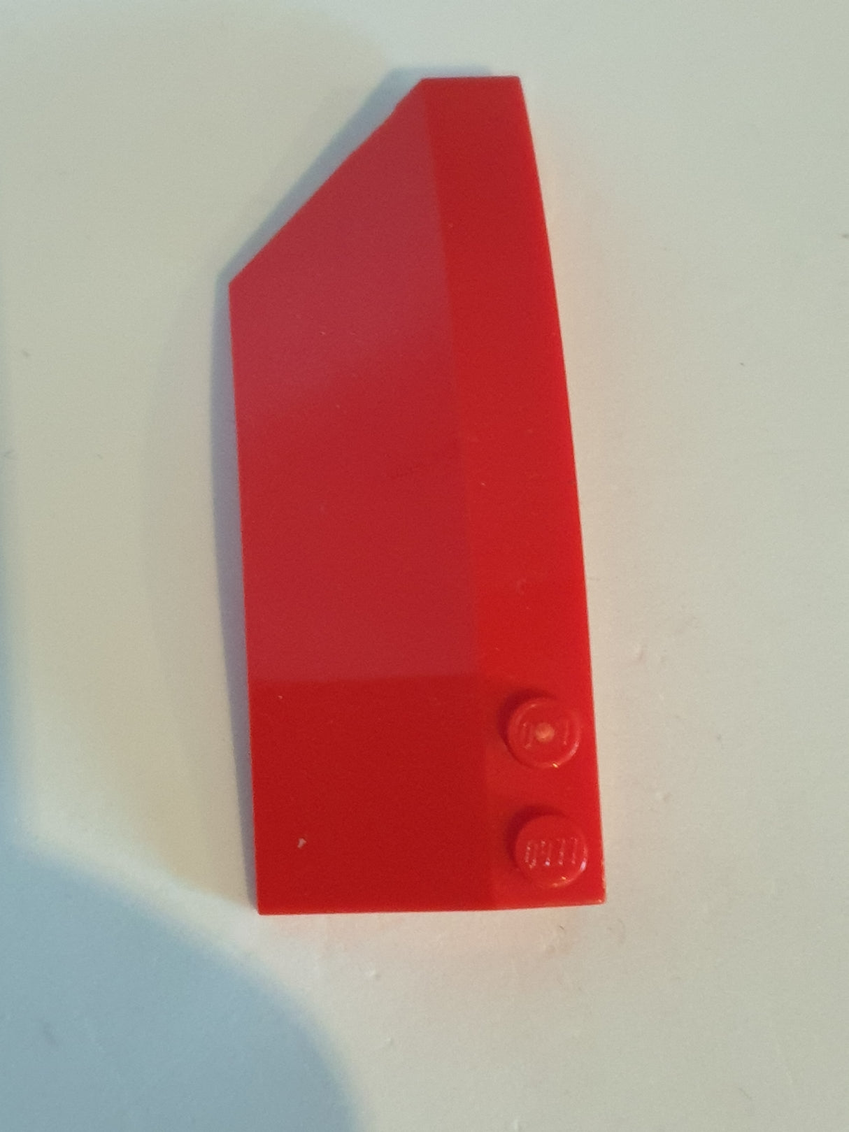 3x8x2 Kotflügel Bogenstein links rot