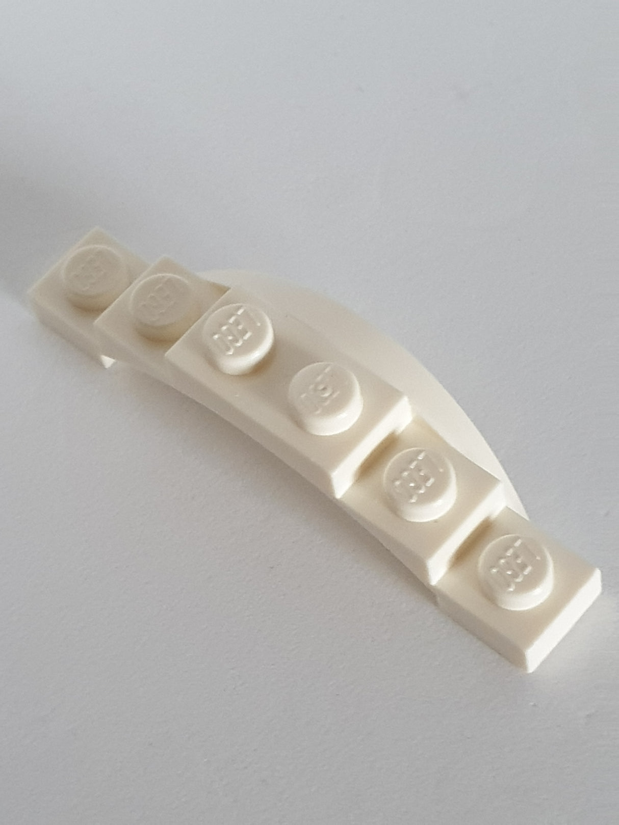 1 1/2x6x1 Kotflügel mit Bogen weiß white