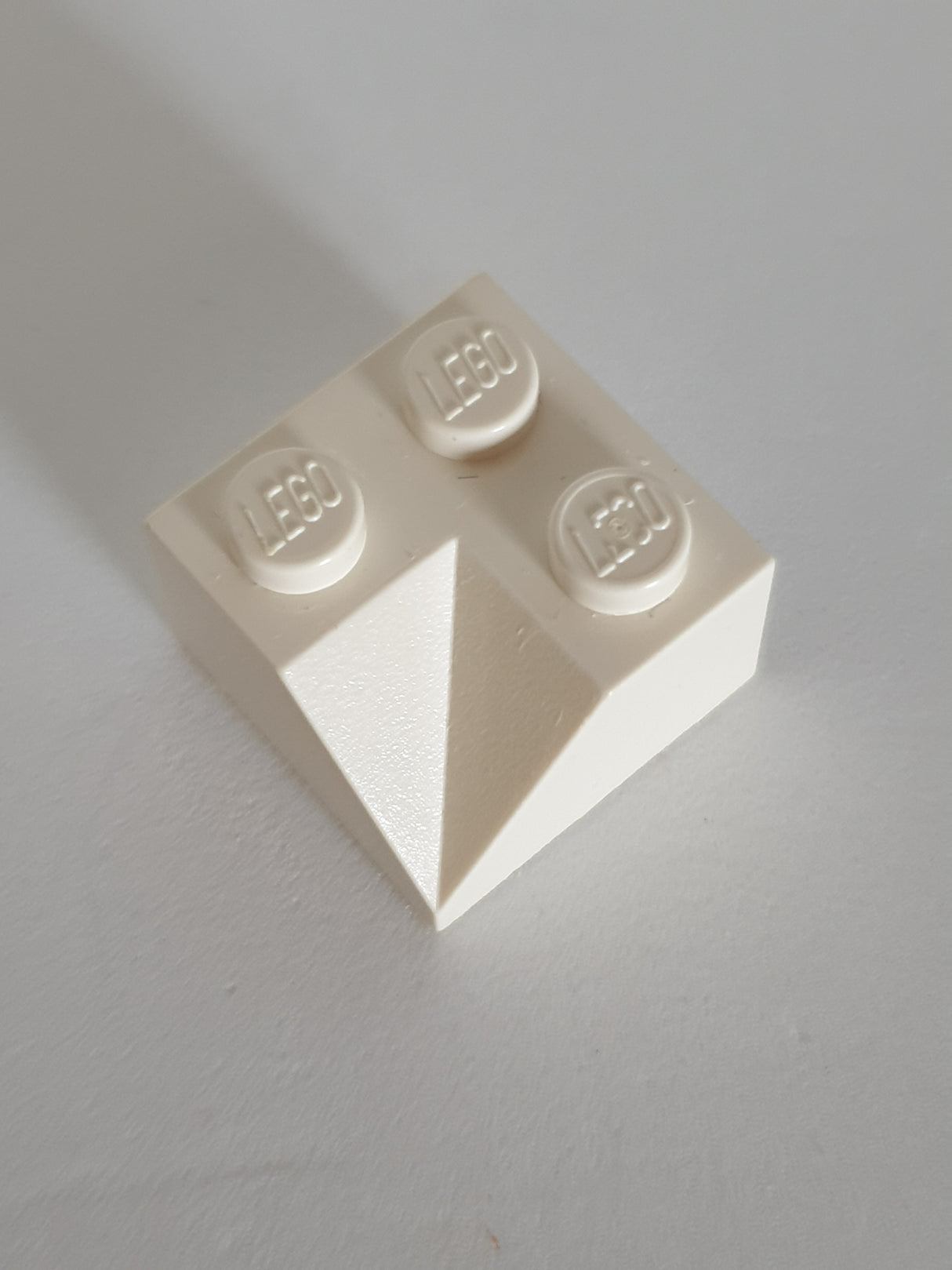 2x2 Eckdachstein 45° innen weiß white