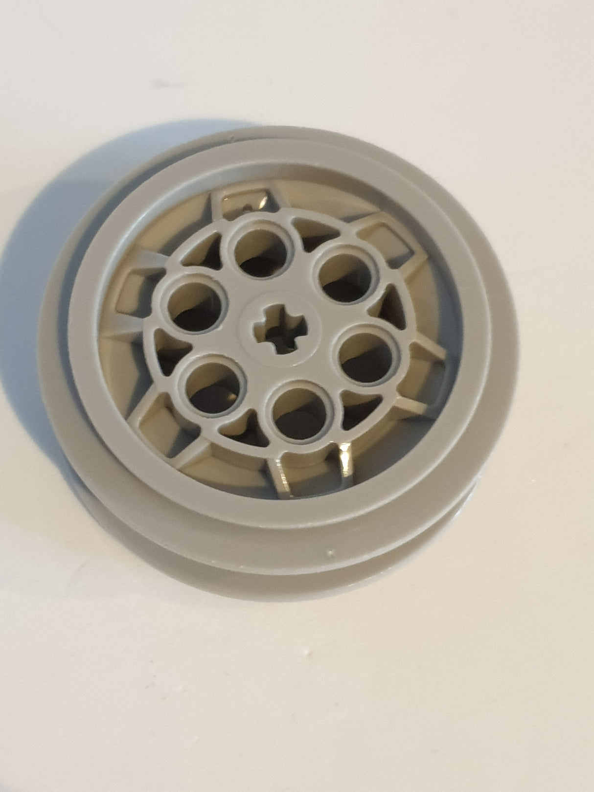 Felge 43,2x18 mit abgesenktem Achsloch neuhellgrau light bluish gray