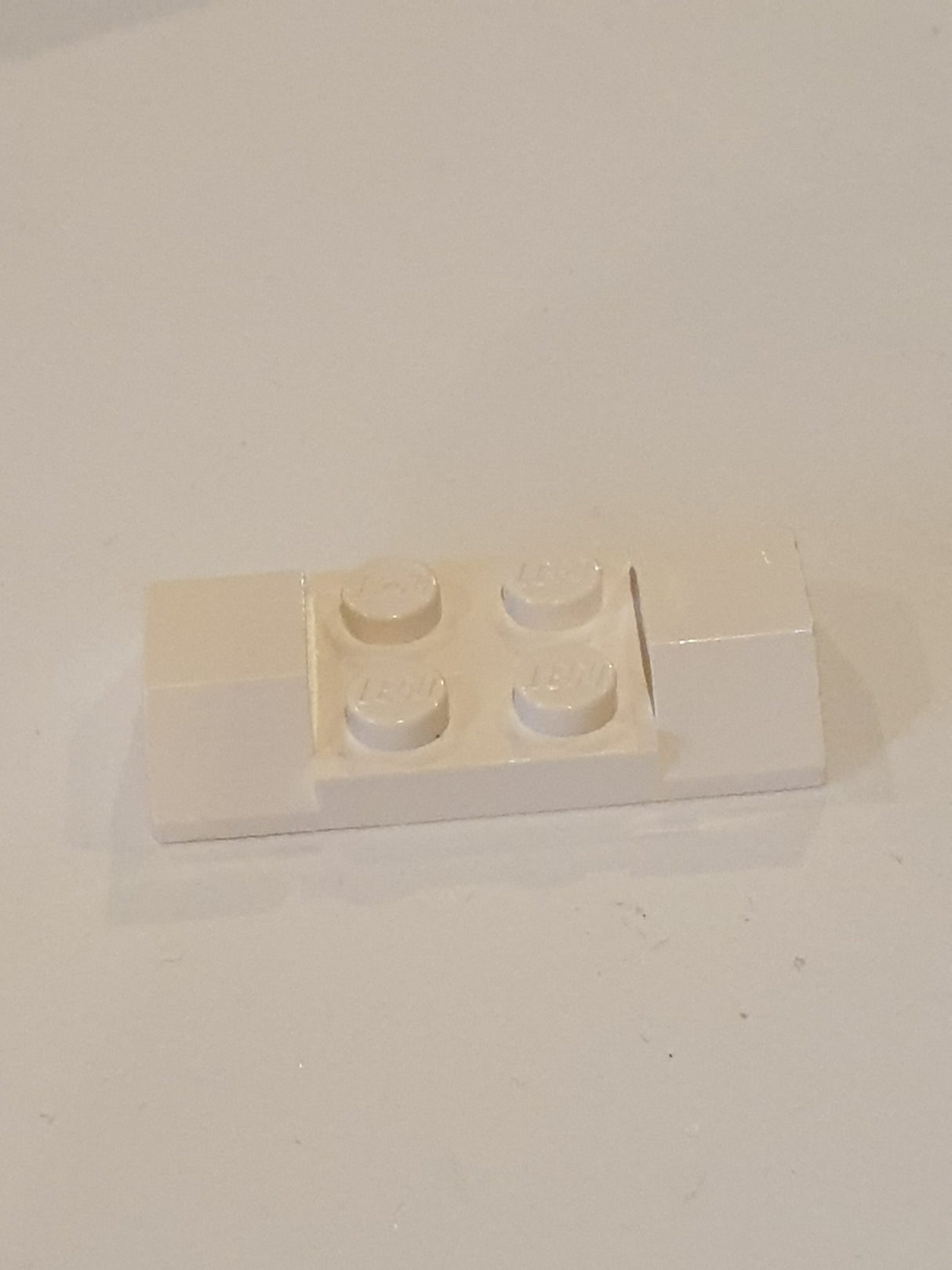 2x4 Kotflügel mit Bogen glatt weiß white