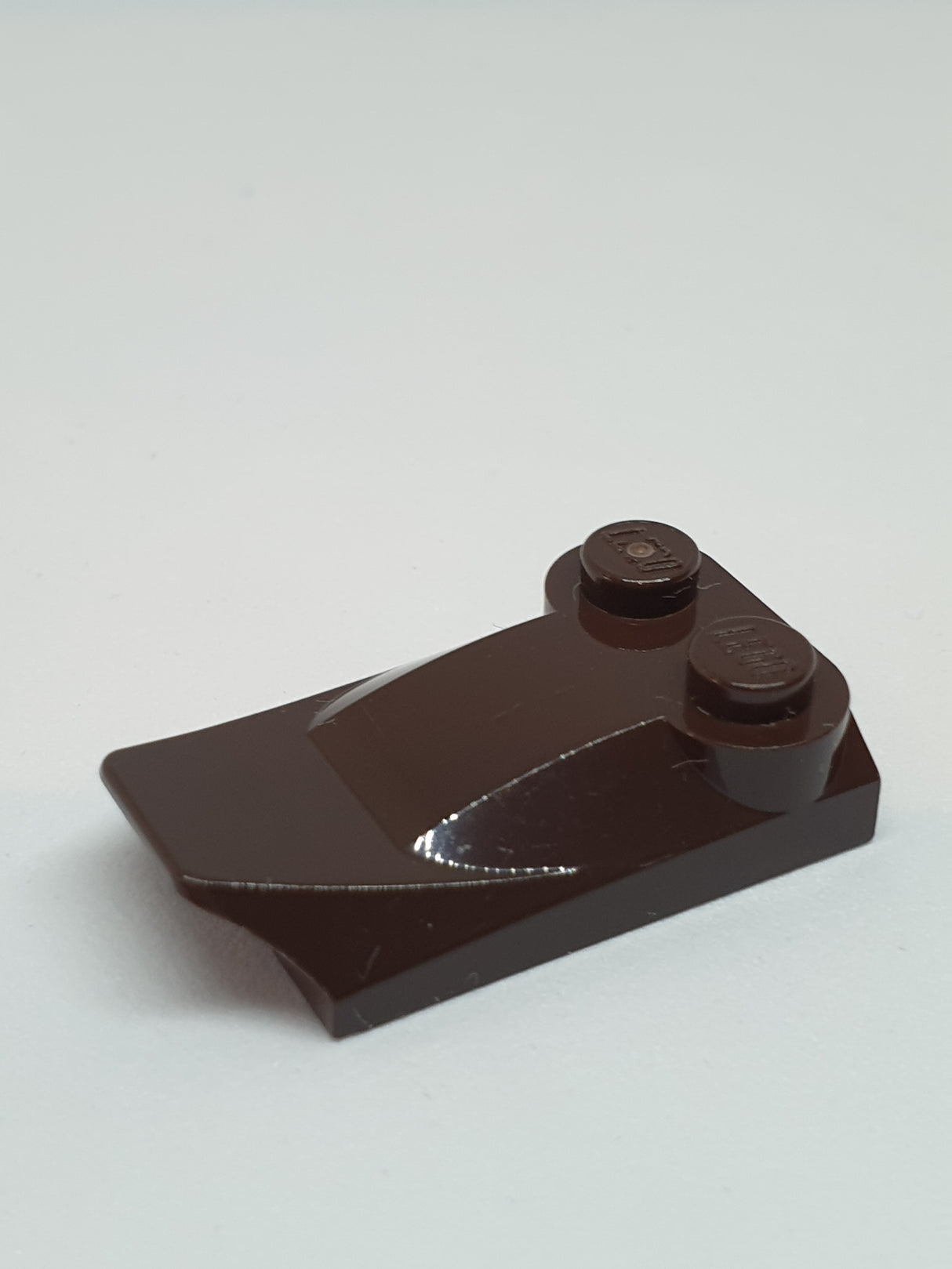 2x3x2/3 Dachstein Flügelende 2 Noppen dunkelbraun dark brown