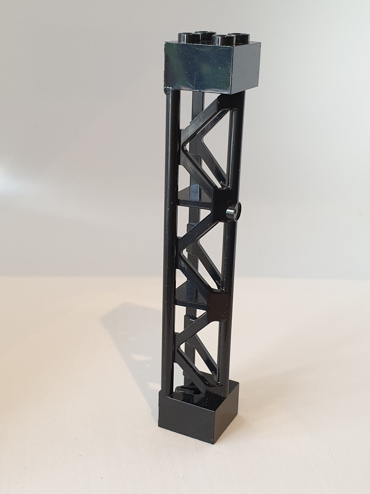 2x2x10 Stütze mit Achsloch, Träger, Pfosten schwarz black