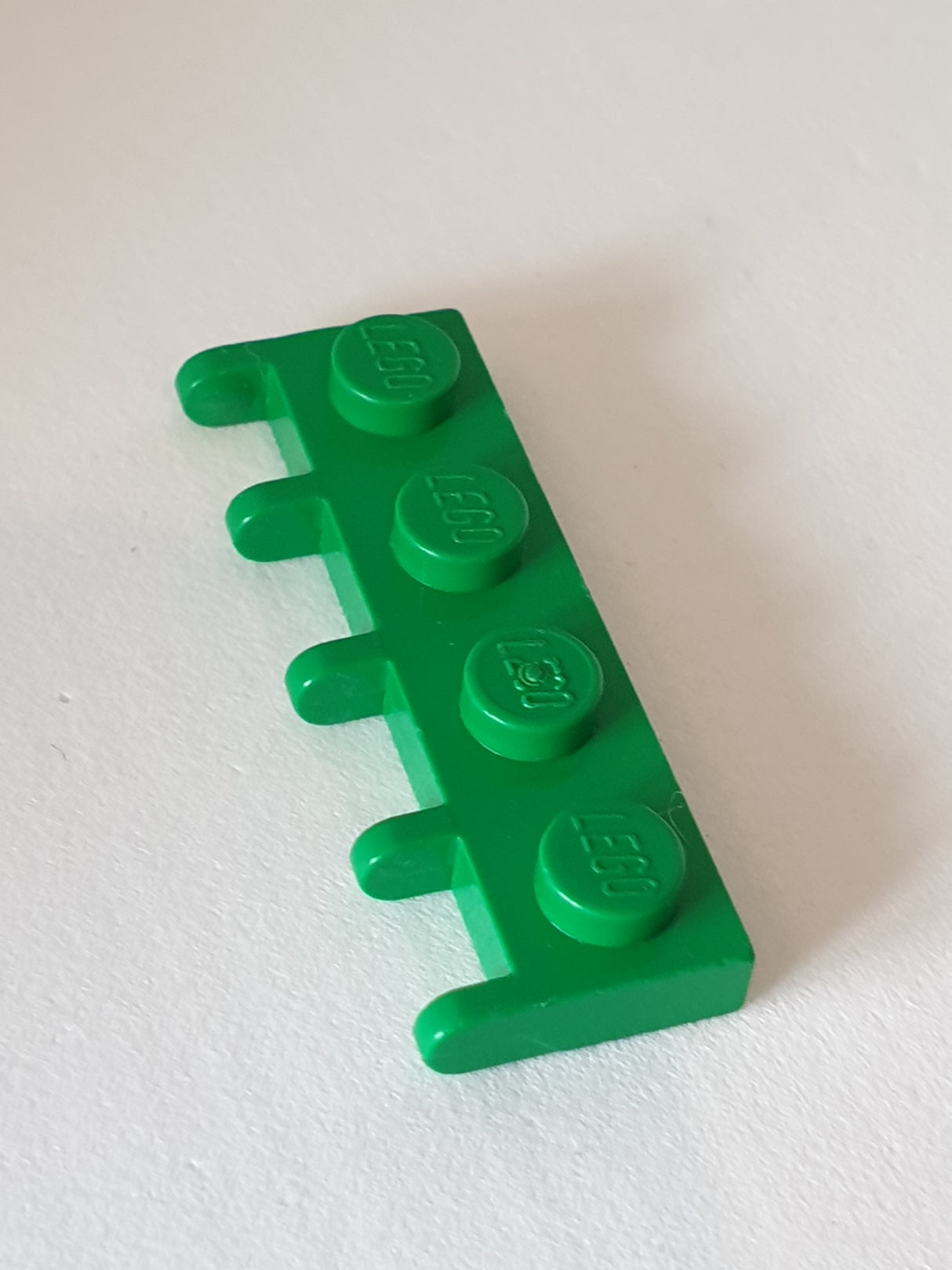 1x4 Scharnierplatte mit 5 Fingern grün