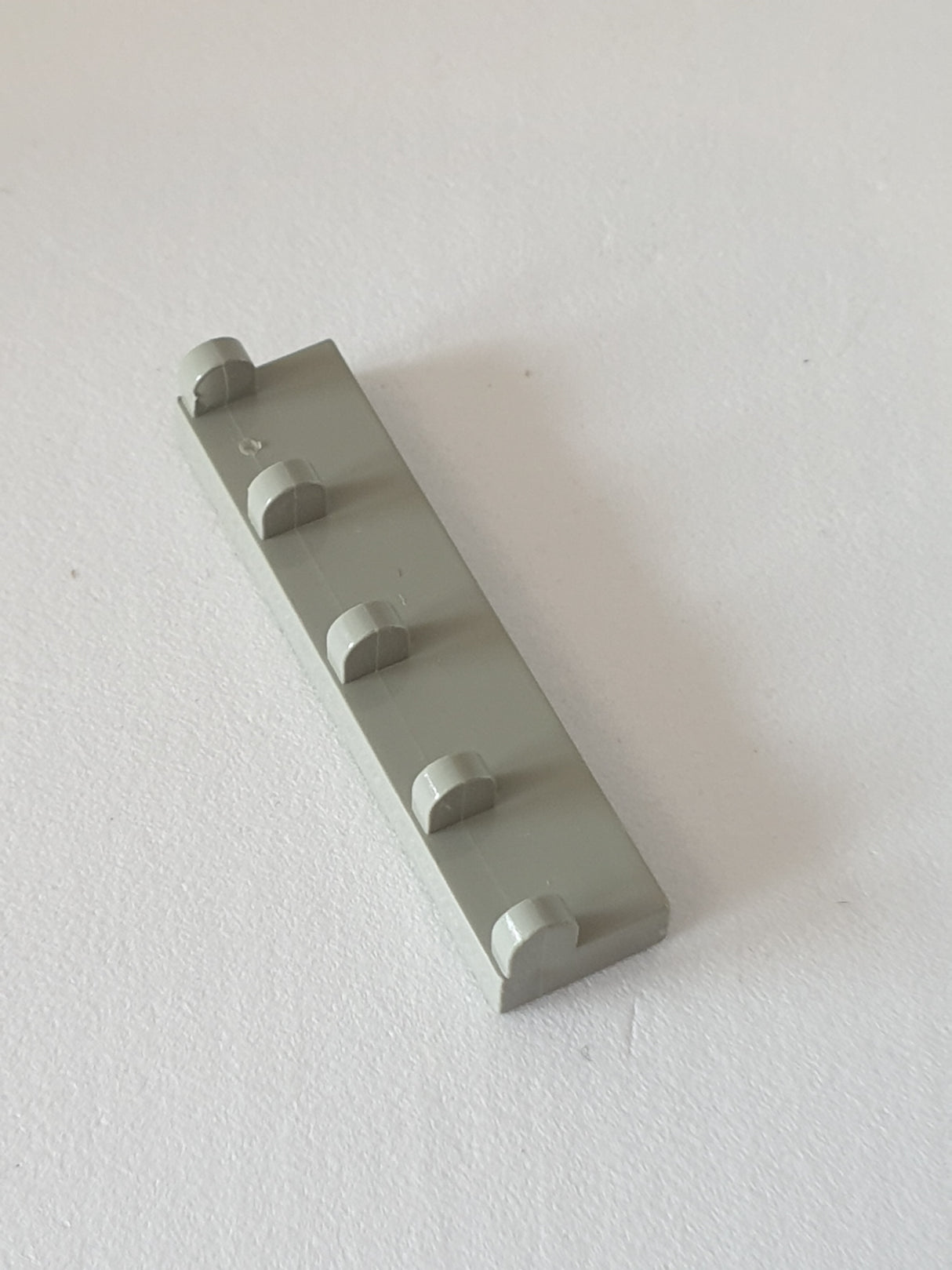 1x4 Scharnierplatte 5 Finger oben althellgrau light gray