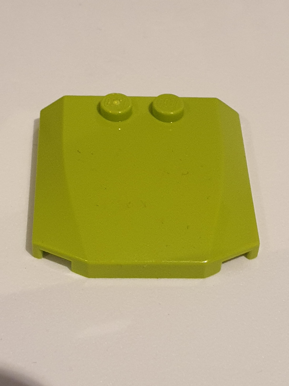 4x4x2/3 Keil dreifach gebogen lindgrün