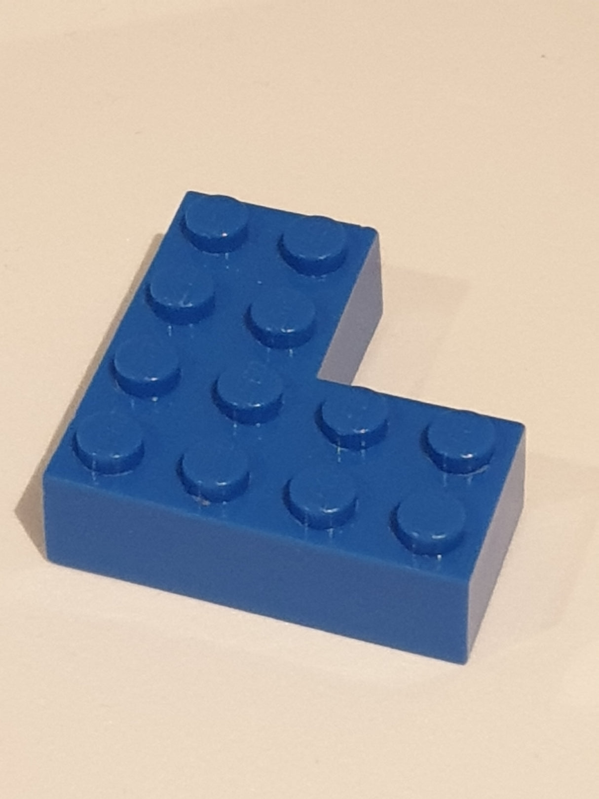 4x4 Eckstein mit Verstärkung zwischen den Noppen blau