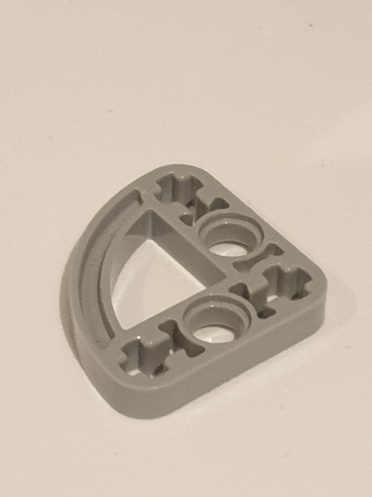 3x3 Liftarm L-Form mit viertel Ellipse flach neuhellgrau