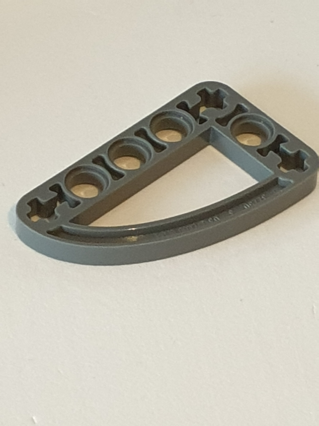 3x5 Liftarm L-Form mit viertel Ellipse flach neudunkelgrau