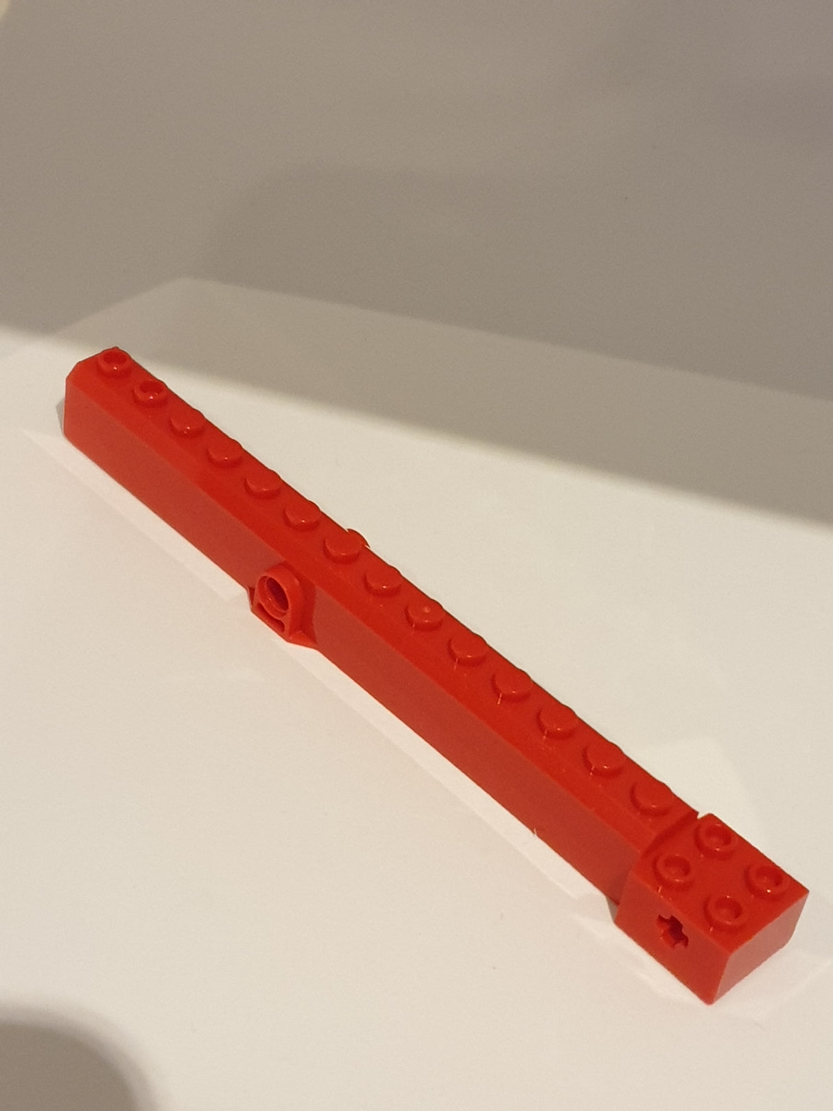 Kranarm Außenseite, Führung mit Pinloch rot