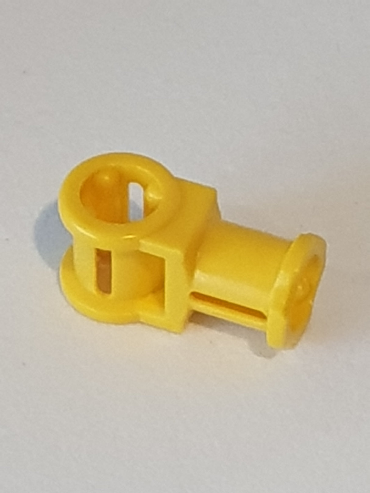 Technik Verbinder Achse mit Achsenloch gelb