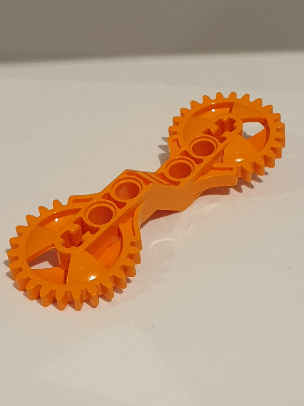 1x7x3 Technik Arm mit Zahnrädern orange