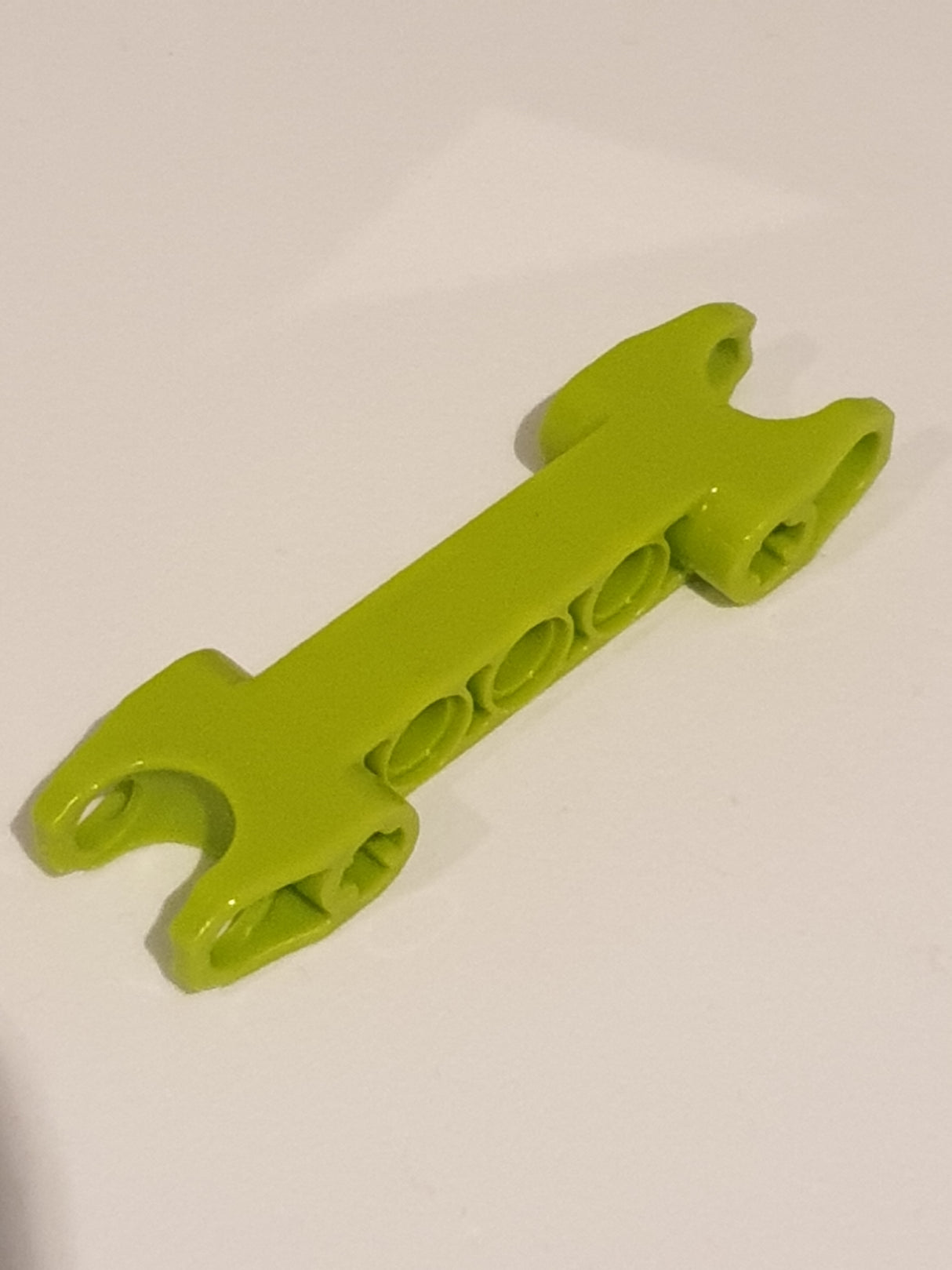 Technik 7M zweifaches Kugelgelenk geschlossen lindgrün