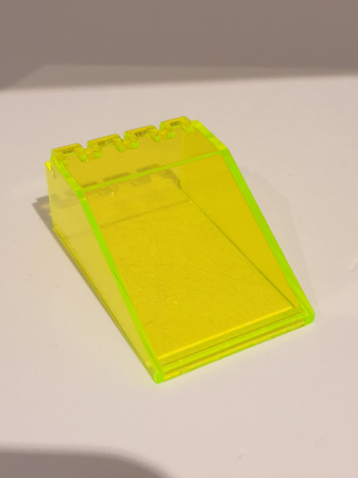 6x4x2 Windschutzscheibe Canoby transparent neongrün