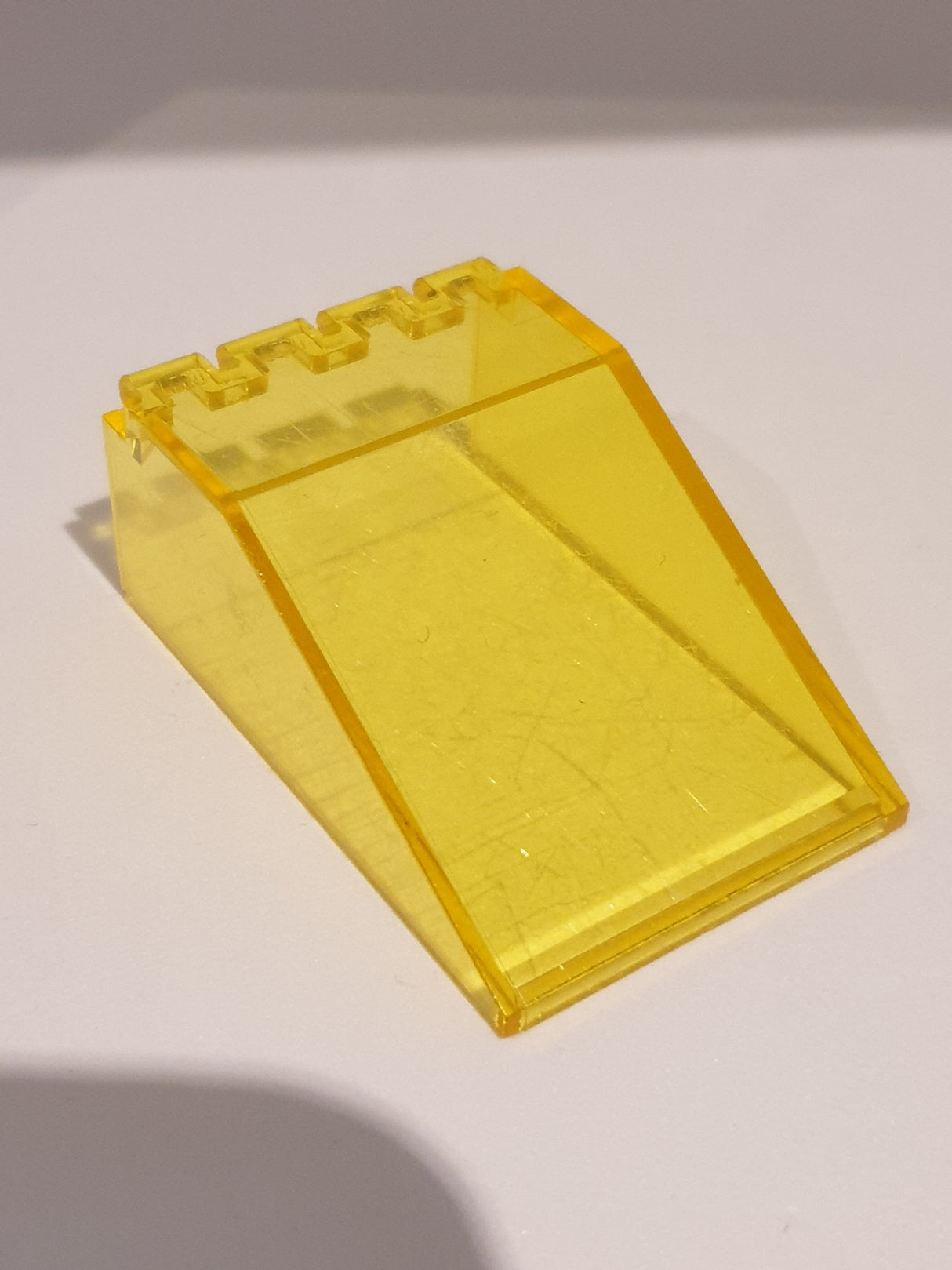 6x4x2 Windschutzscheibe Canoby transparent gelb