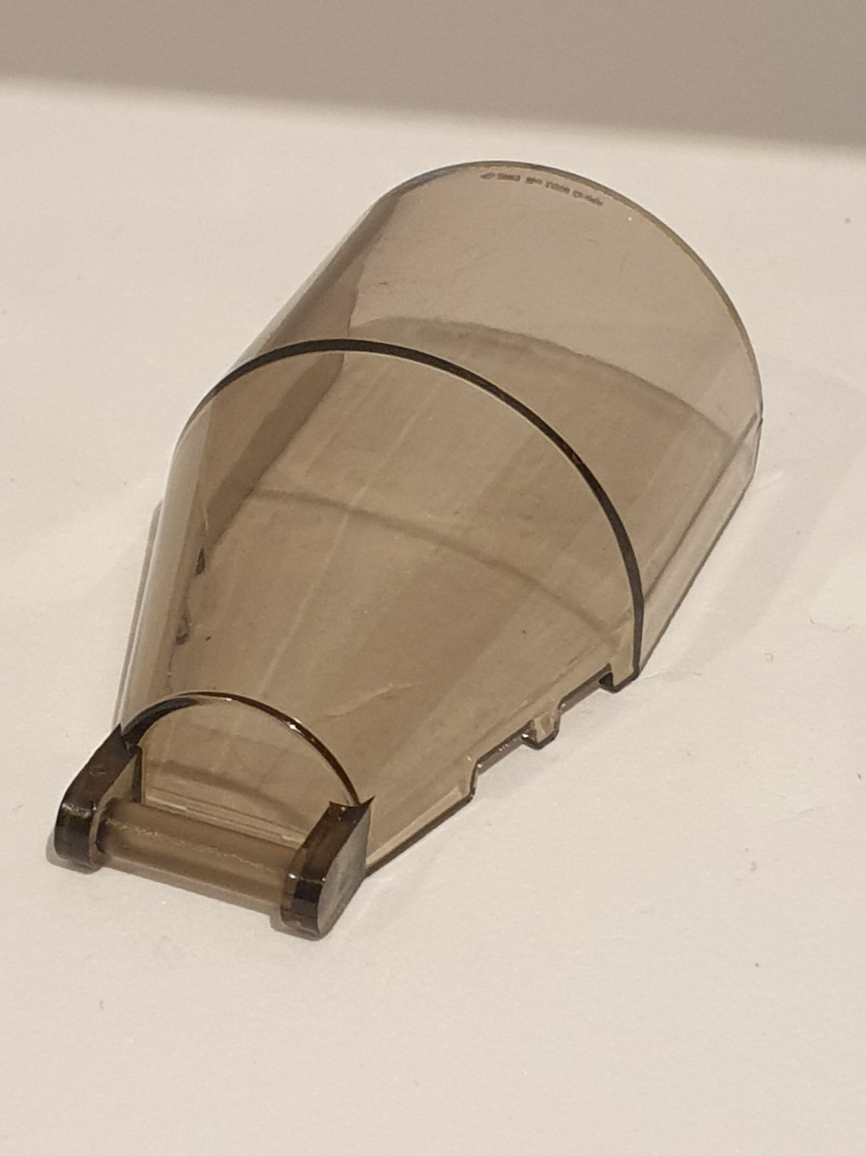 7x4x2 Windschutzscheibe rund mit Griff transparent schwarz