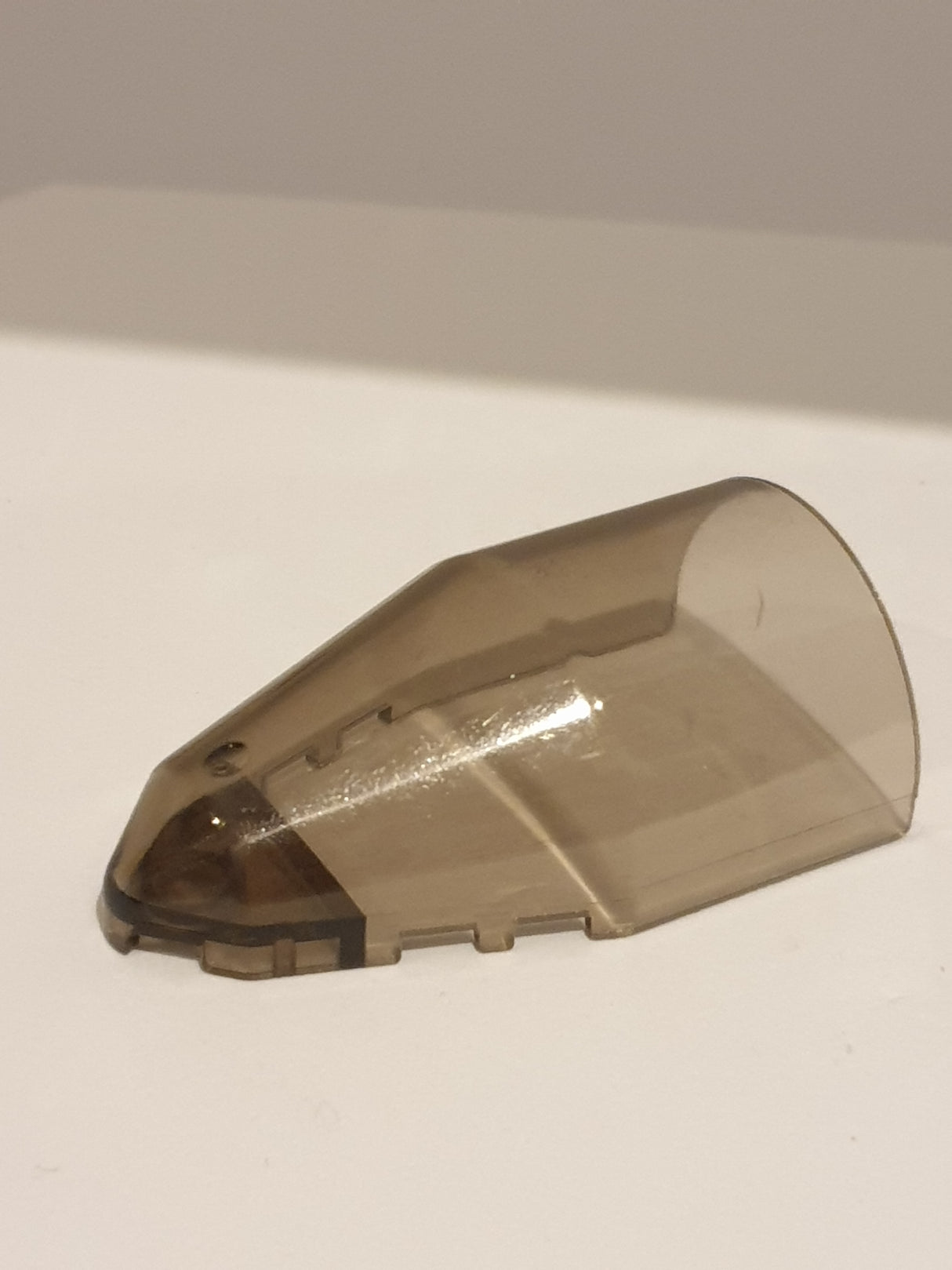 7x4x2 Windschutzscheibe rund transparent schwarz