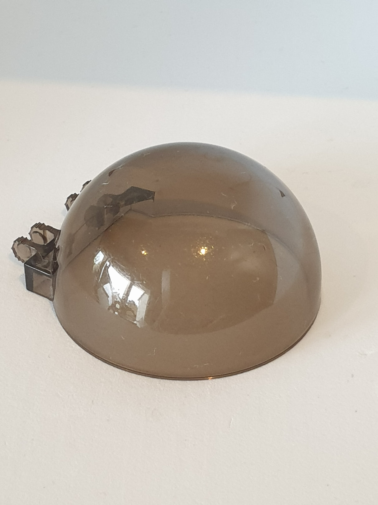 6x6x3 Windschutzscheibe / Kuppel / Halbkugel / Dome mit 2 Scharnierfingern transparent schwarz