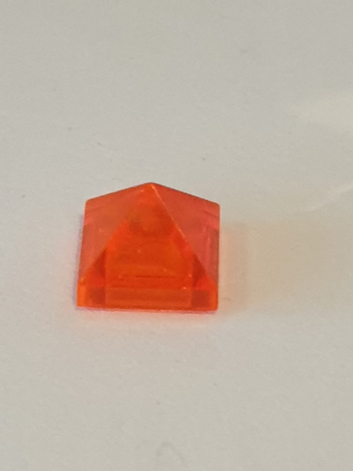 1x1 Pyramidenstein Convex transparent neonorange