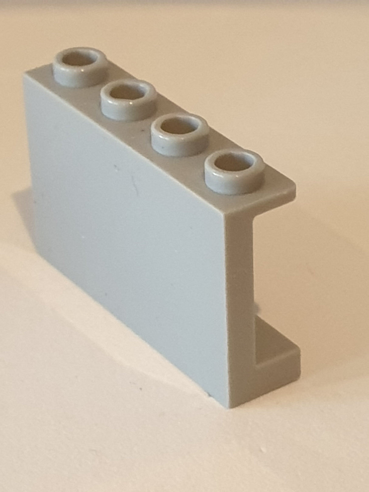 1x4x2 Paneel Seitenstütze neuhellgrau light bluish gray