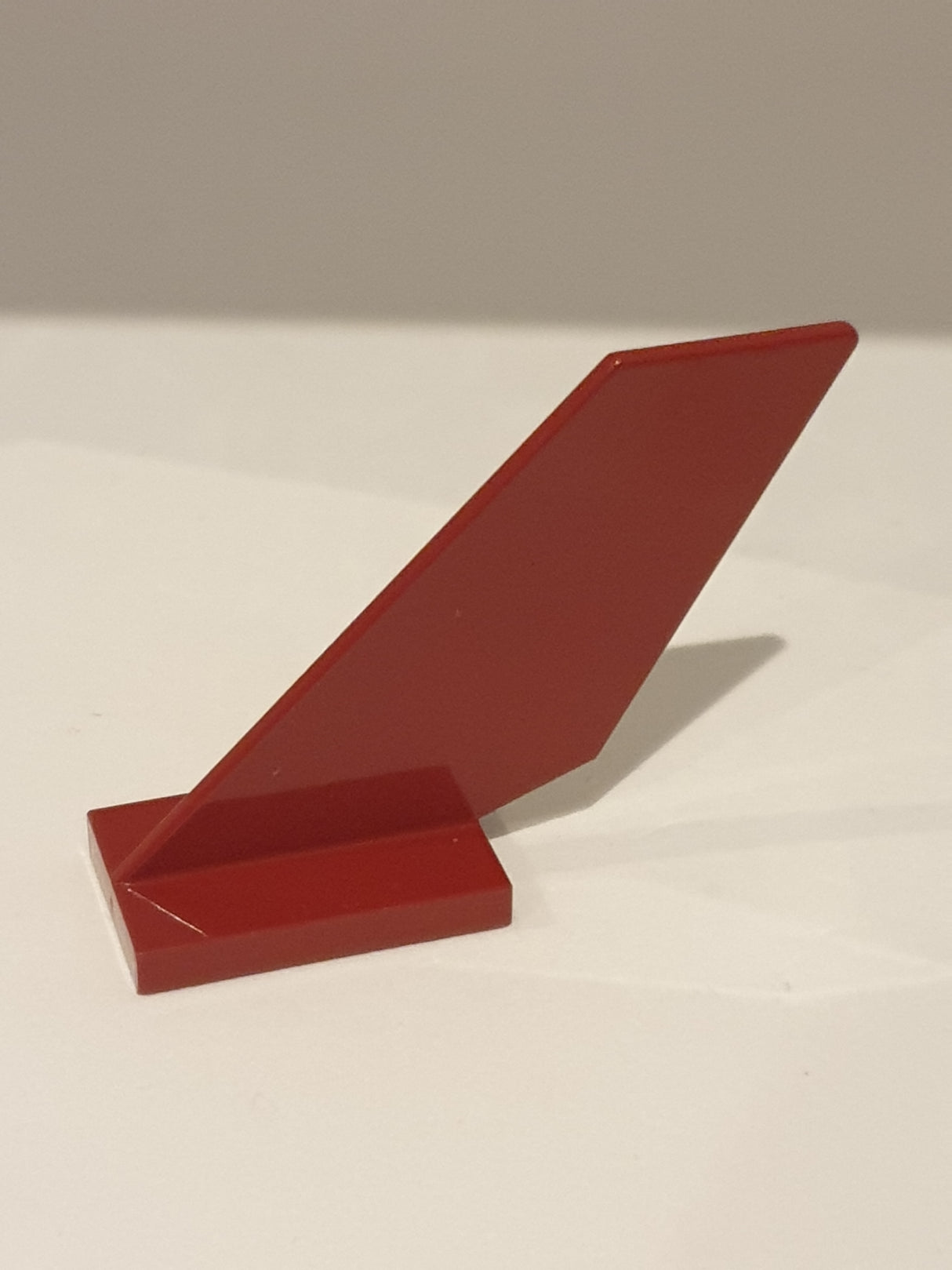 2x3 Heckflügel Flugzeugruder (Shuttle) dunkelrot